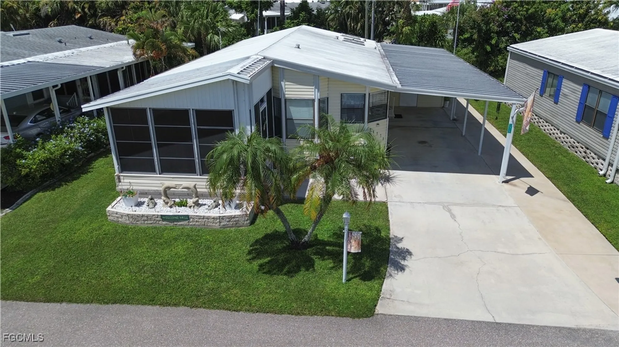 Property Slideshow image 2 of 40 | 14513 nathan hale ln, North Fort Myers, FL, 33917
