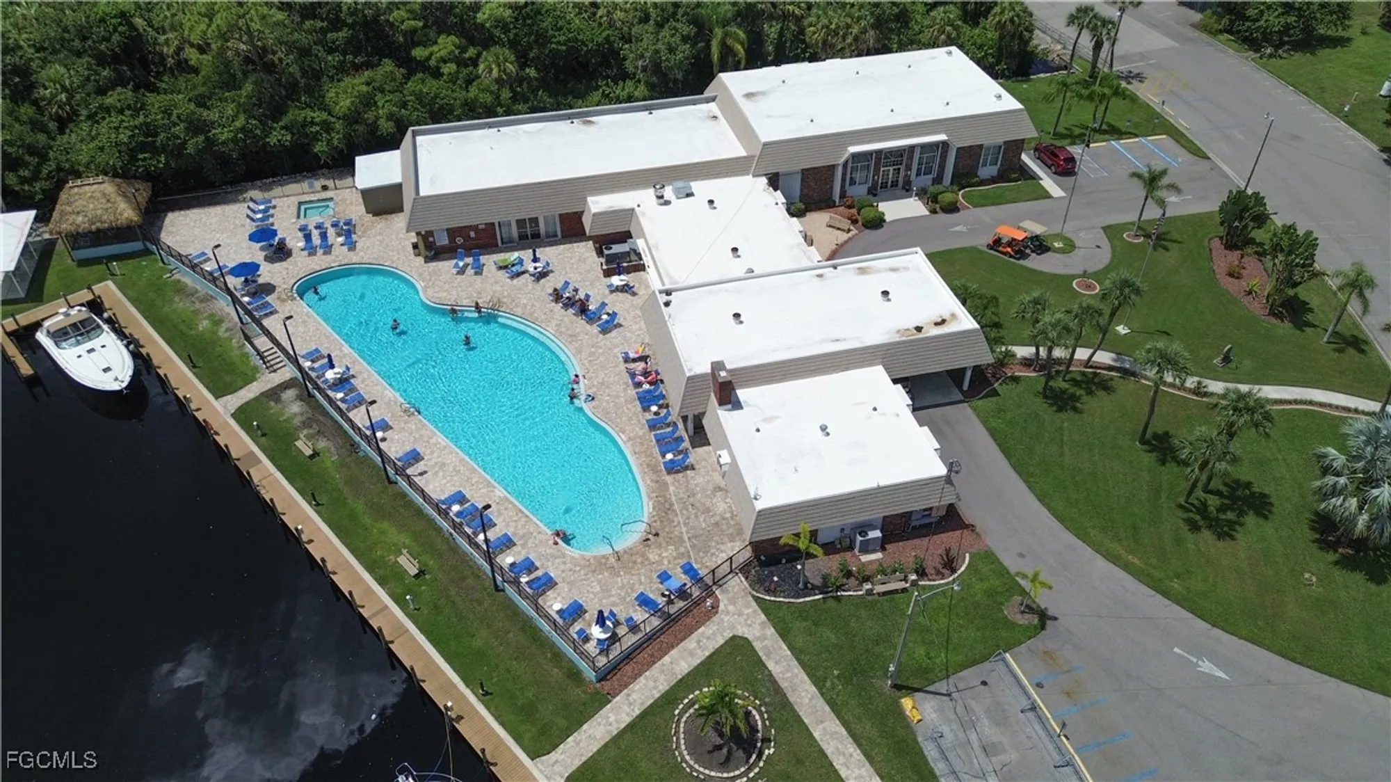 Property Slideshow image 34 of 40 | 14513 nathan hale ln, North Fort Myers, FL, 33917