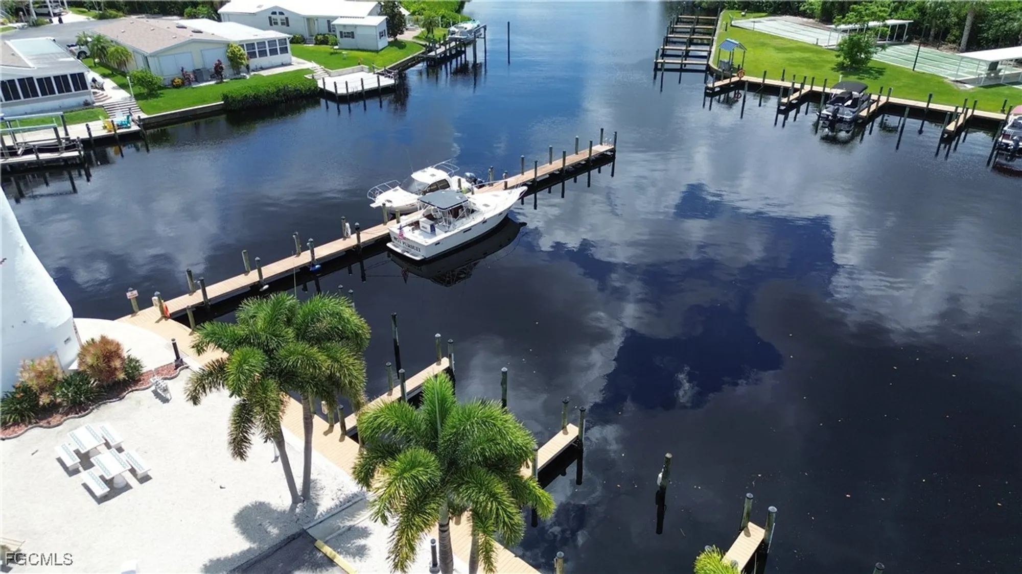 Property Slideshow image 39 of 40 | 14513 nathan hale ln, North Fort Myers, FL, 33917