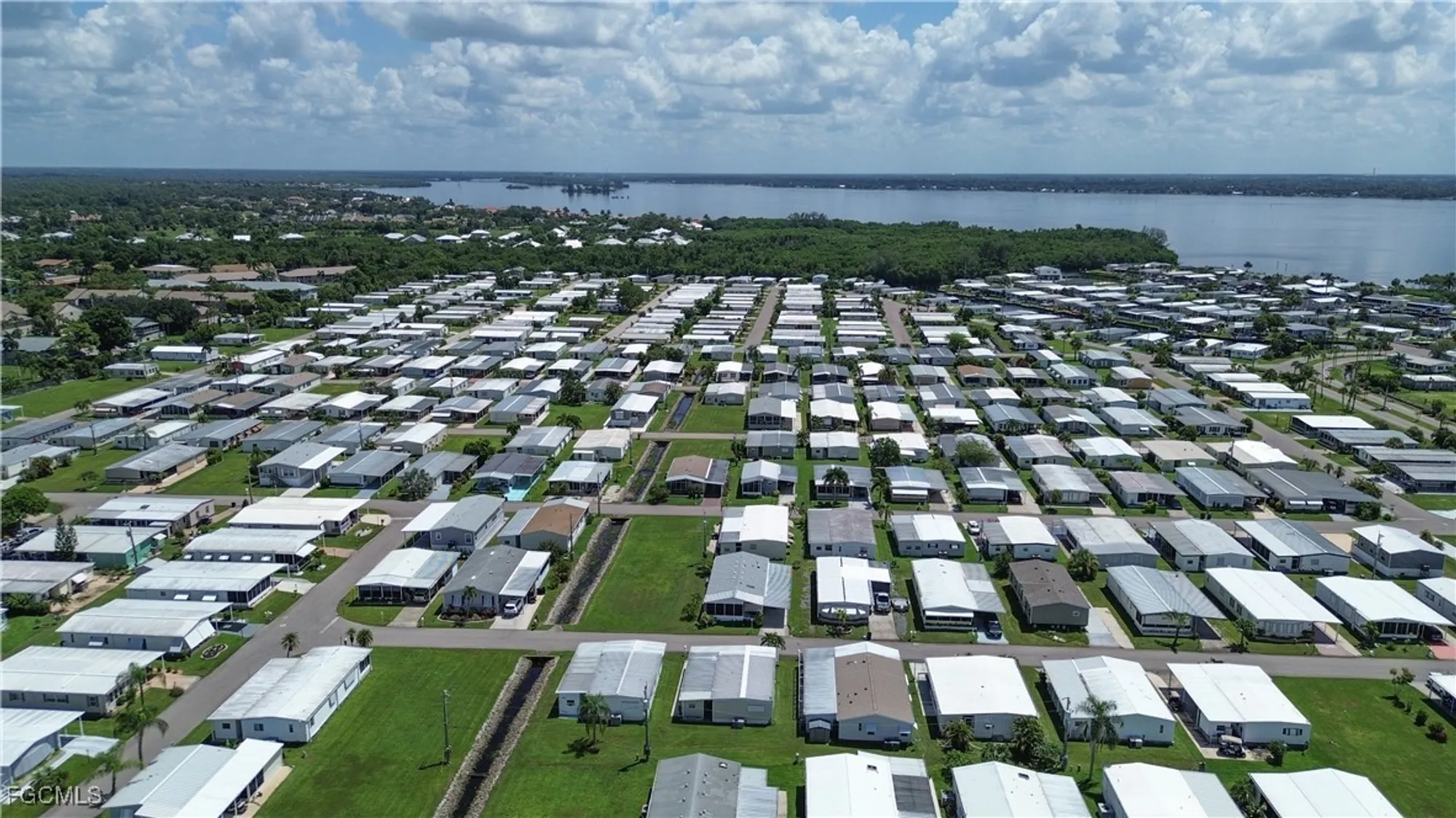 Property Slideshow image 40 of 40 | 14513 nathan hale ln, North Fort Myers, FL, 33917