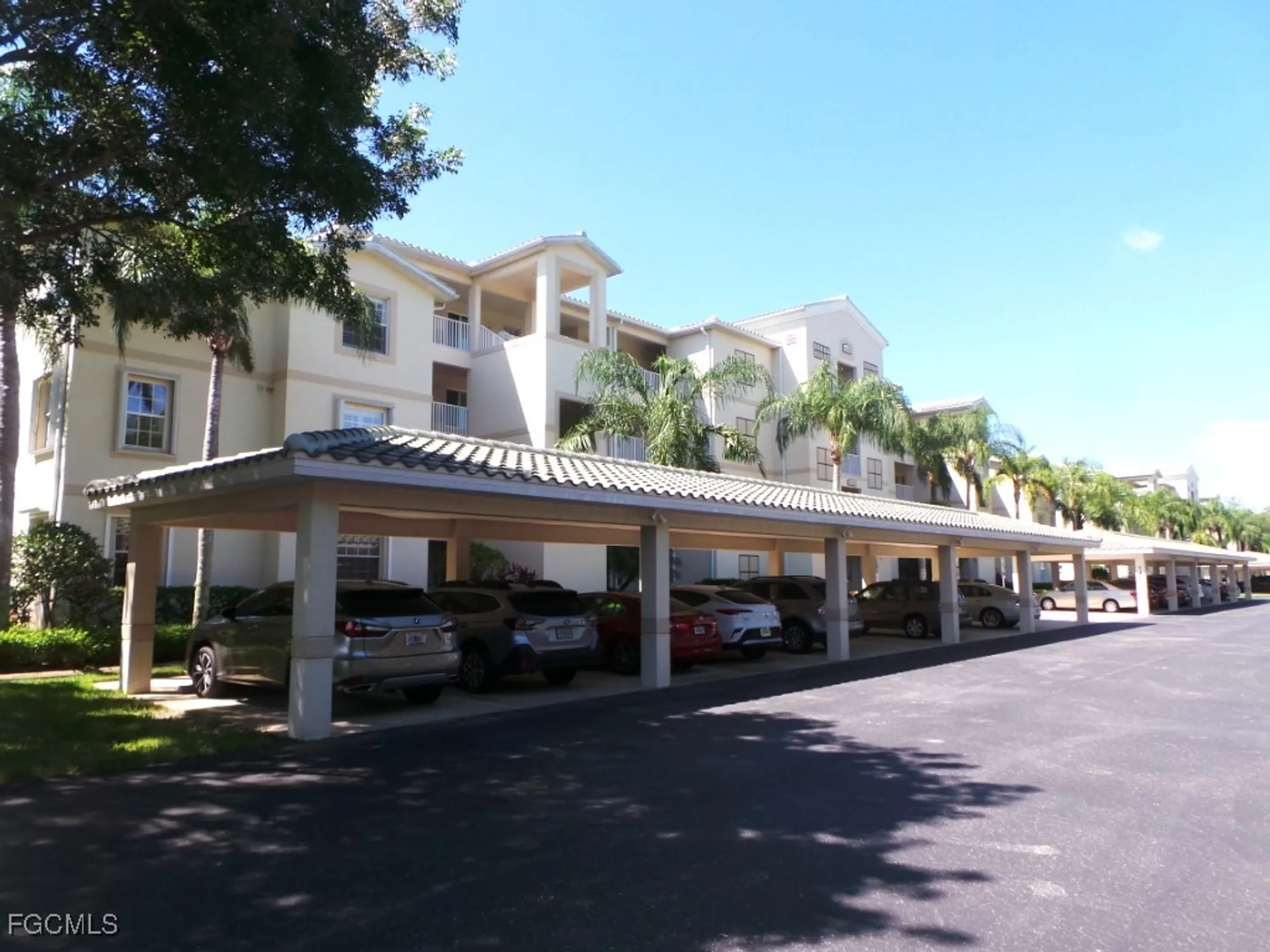 Property Slideshow image 17 of 38 | 14310 bristol bay pl 205, Fort Myers, FL, 33912