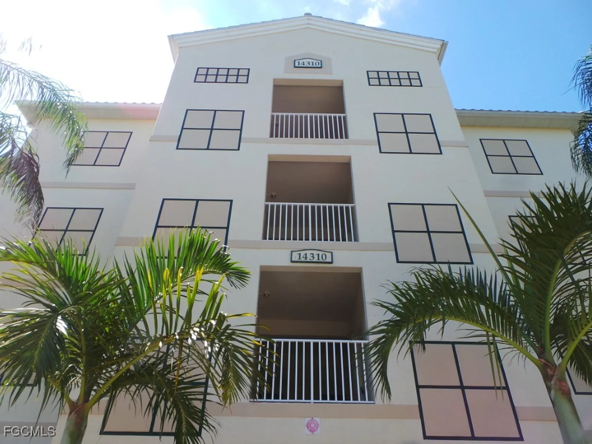 Property Slideshow image 21 of 38 | 14310 bristol bay pl 205, Fort Myers, FL, 33912