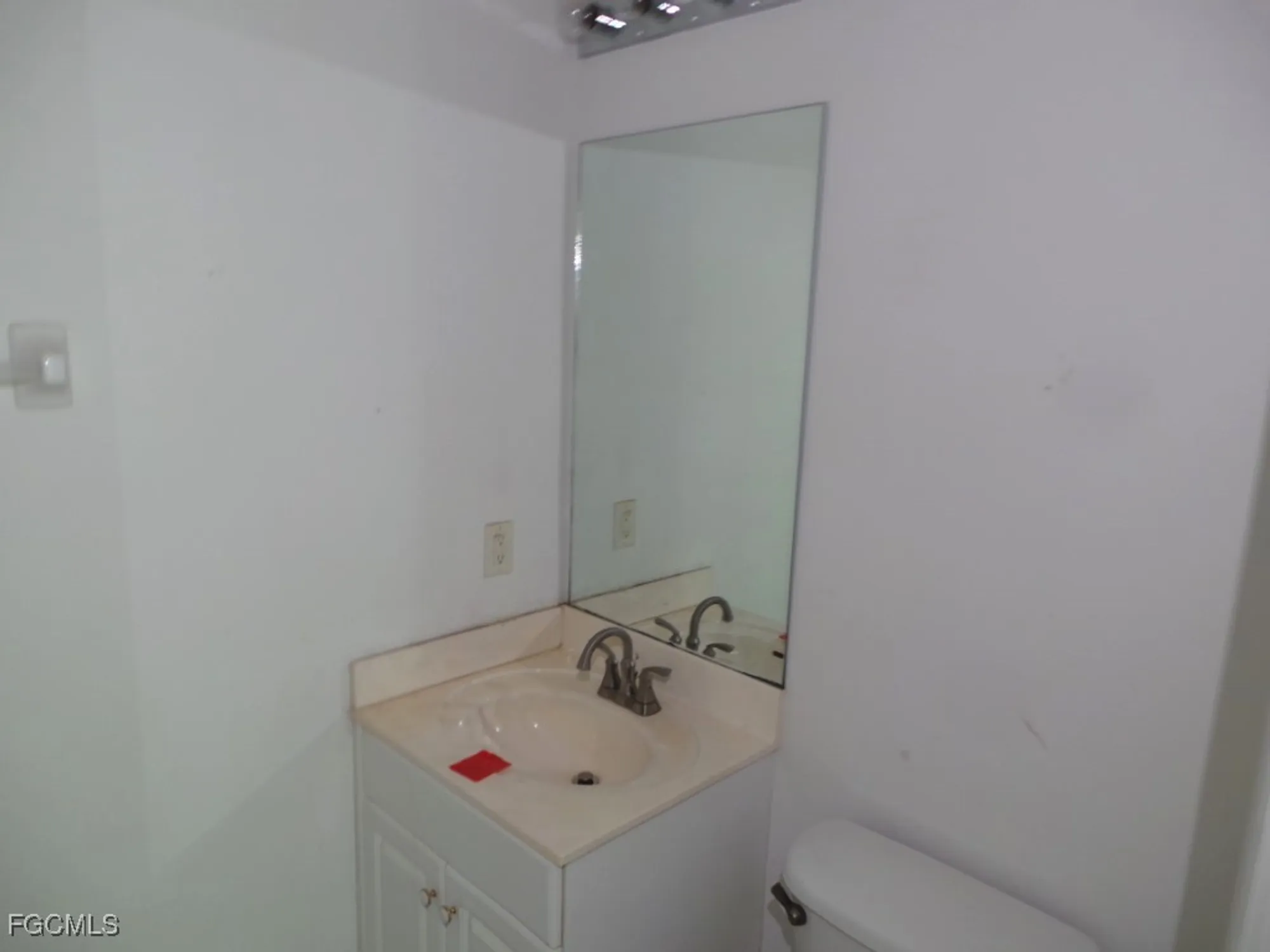 Property Slideshow image 37 of 38 | 14310 bristol bay pl 205, Fort Myers, FL, 33912