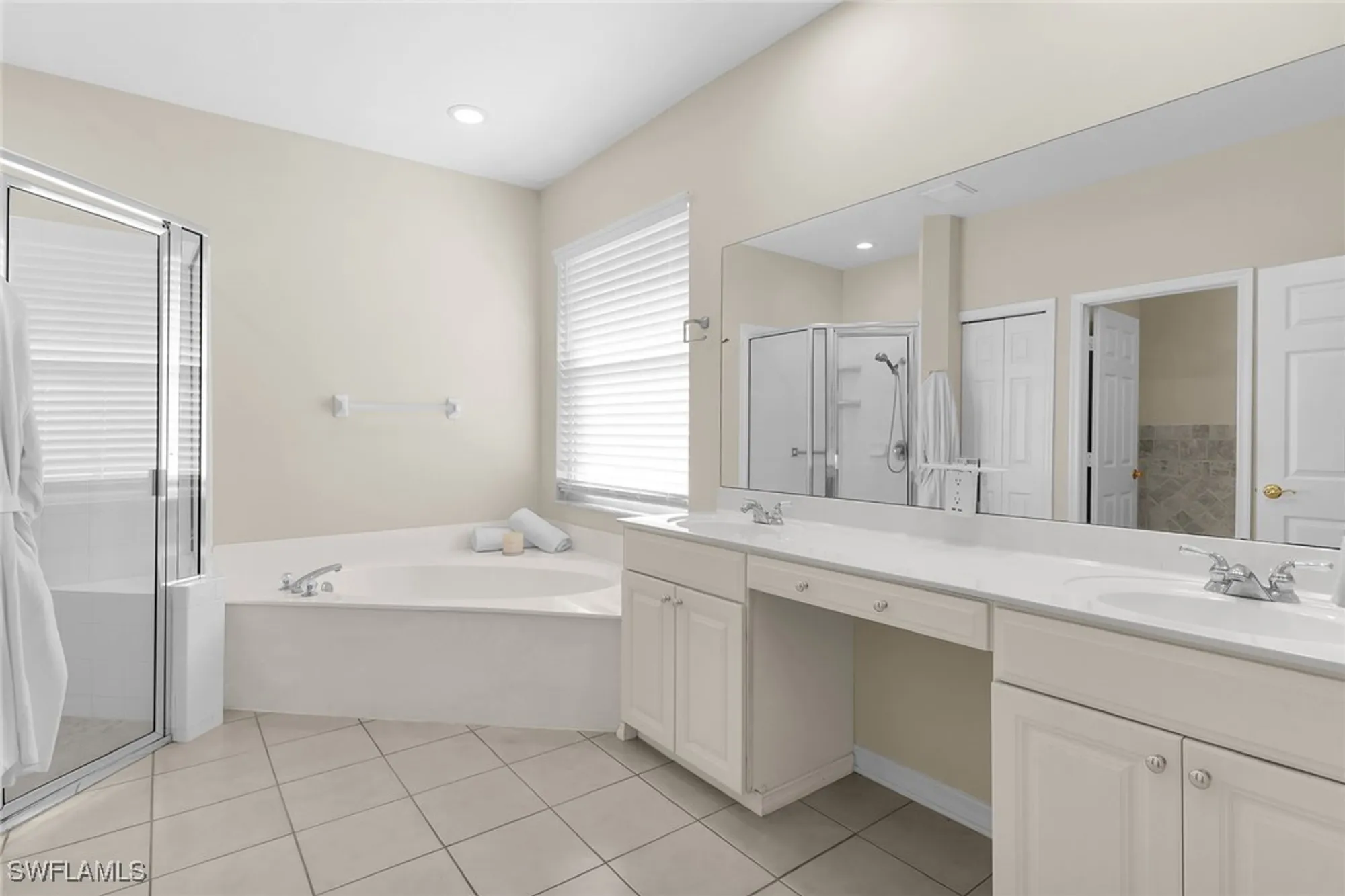 Property Slideshow image 15 of 44 | 8574 pepper tree way, Naples, FL, 34114