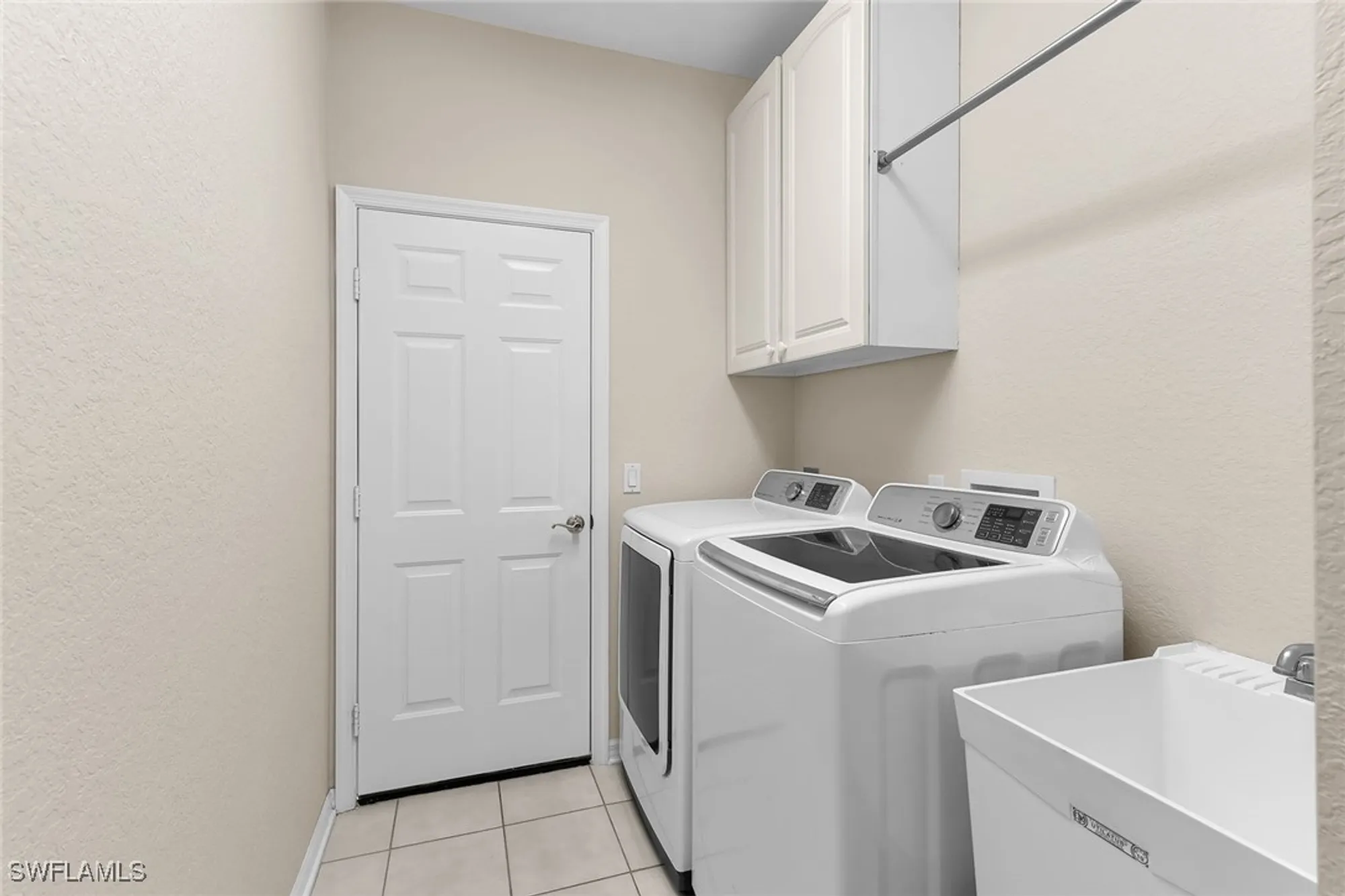 Property Slideshow image 25 of 44 | 8574 pepper tree way, Naples, FL, 34114