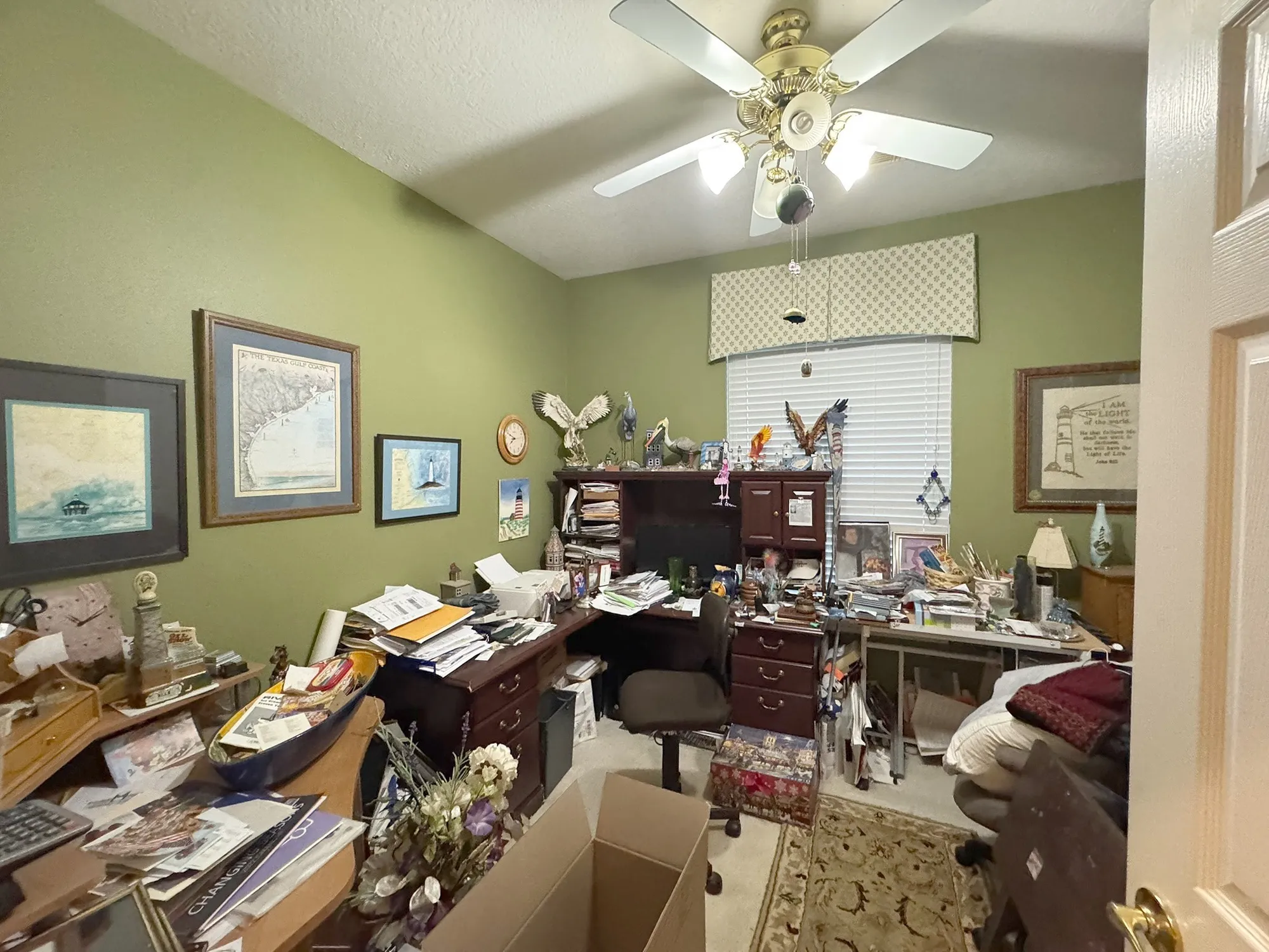 Property Slideshow image 18 of 30 | 51 n country gate cir, Conroe, TX, 77384