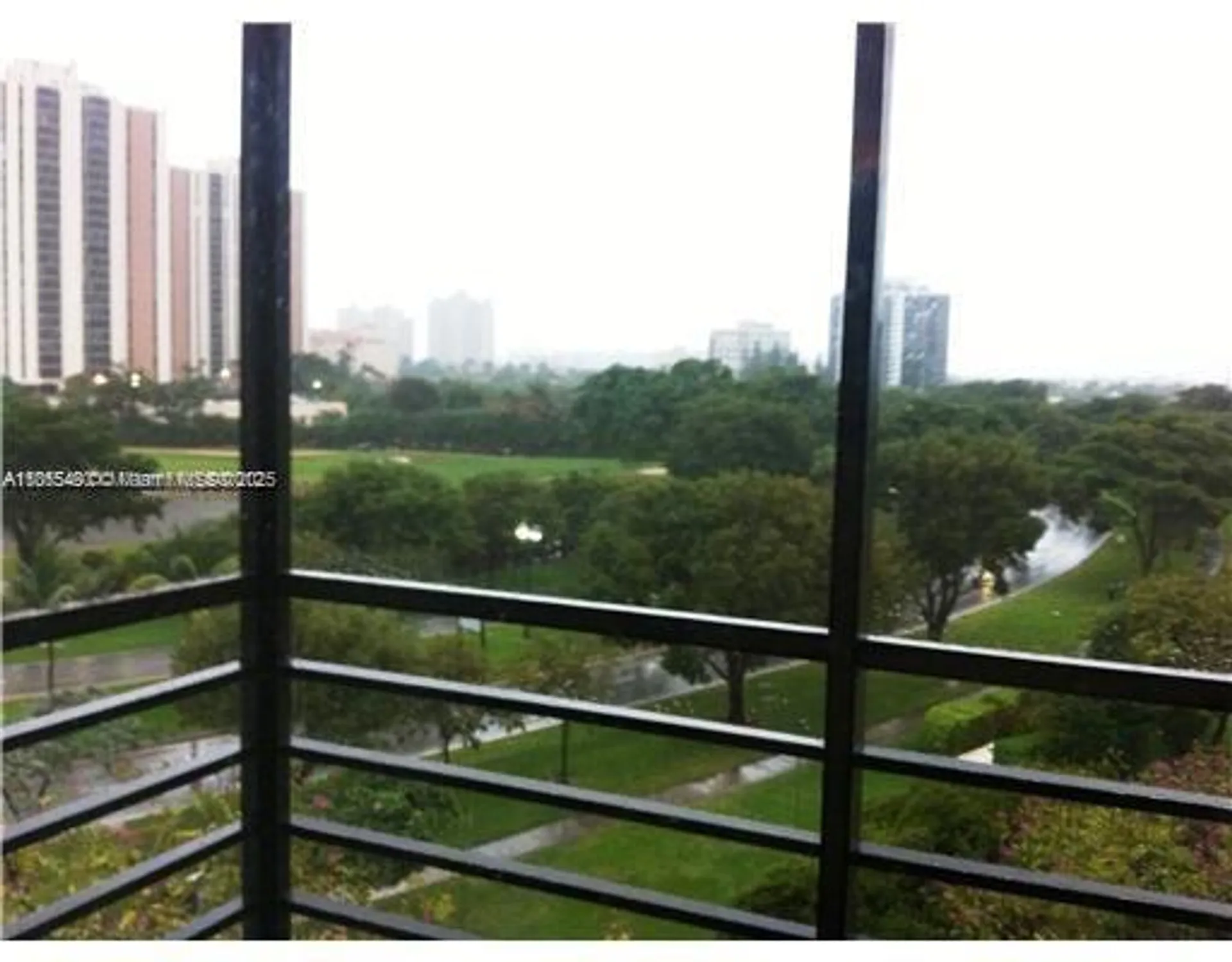 Property Slideshow image 18 of 22 | 20500 w country club dr apt 614, Aventura, FL, 33180