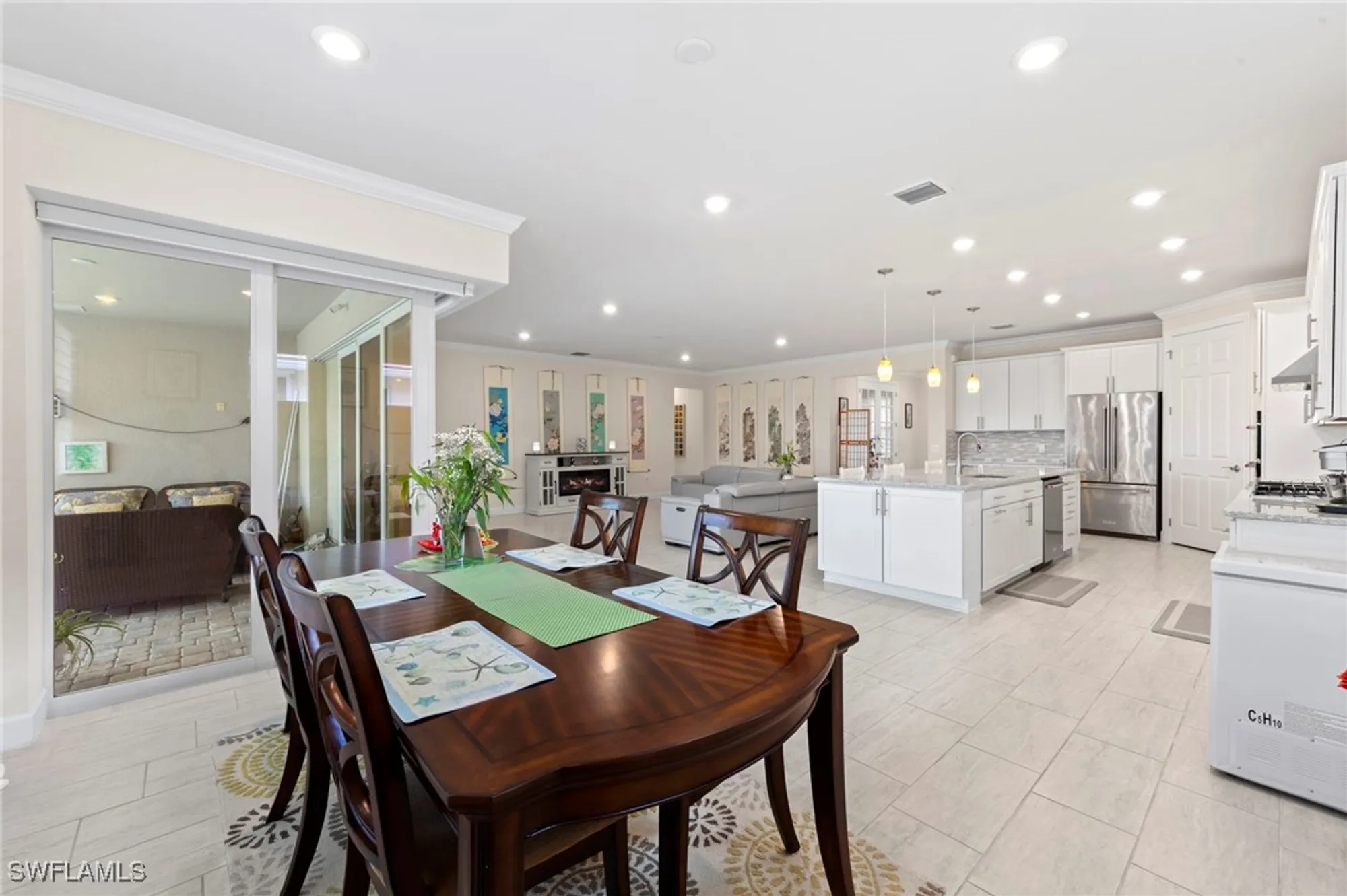 Property Slideshow image 16 of 48 | 10530 jackson square dr, Estero, FL, 33928