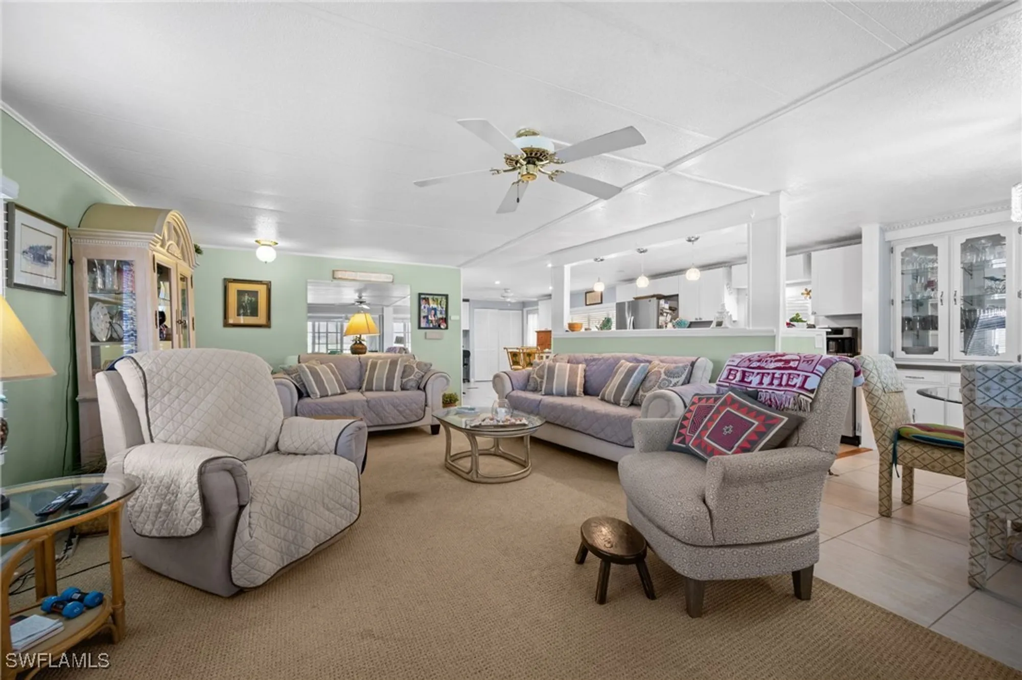 Property Slideshow image 19 of 45 | 10 cannes dr, Naples, FL, 34112