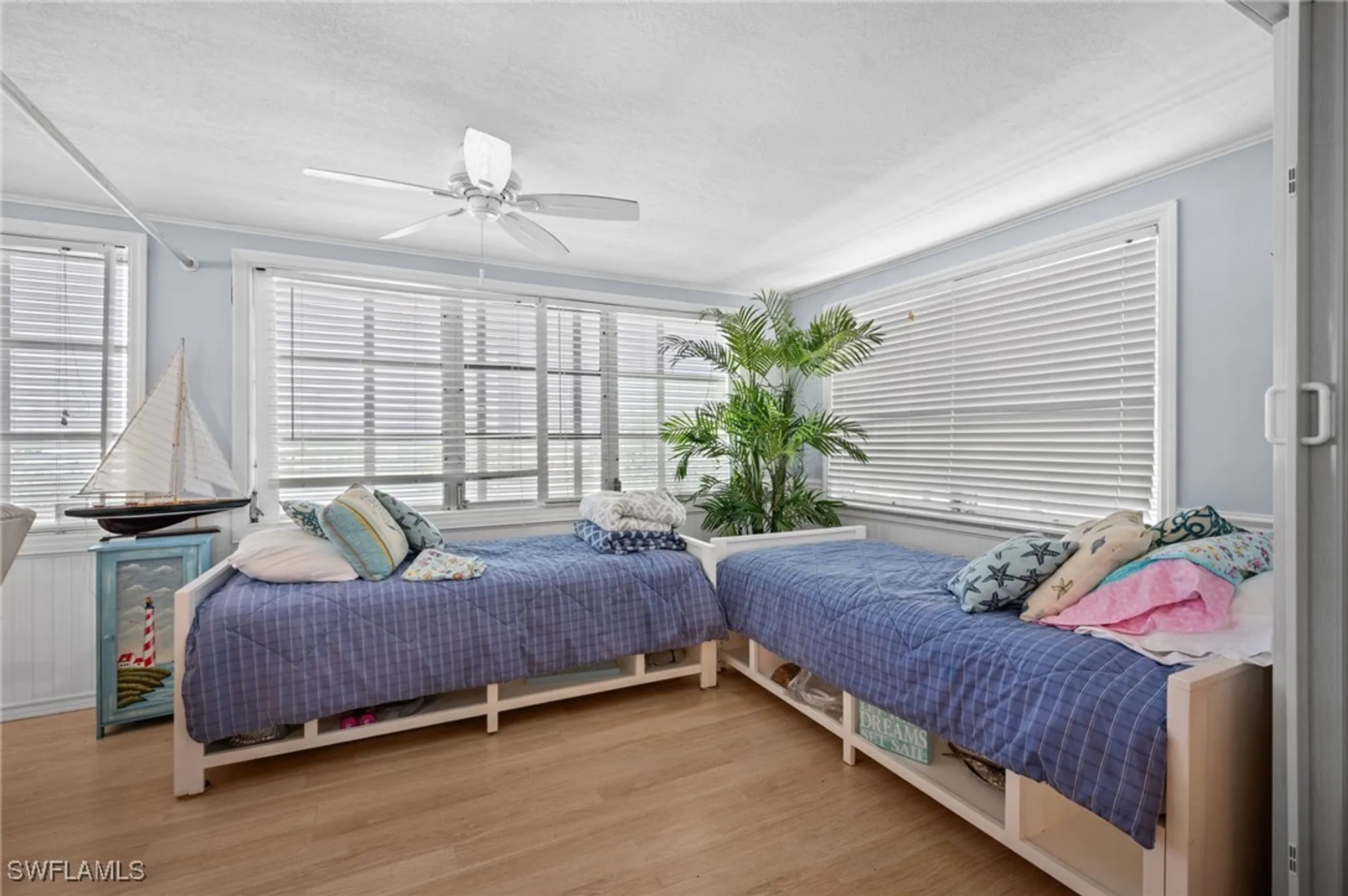 Property Slideshow image 24 of 45 | 10 cannes dr, Naples, FL, 34112