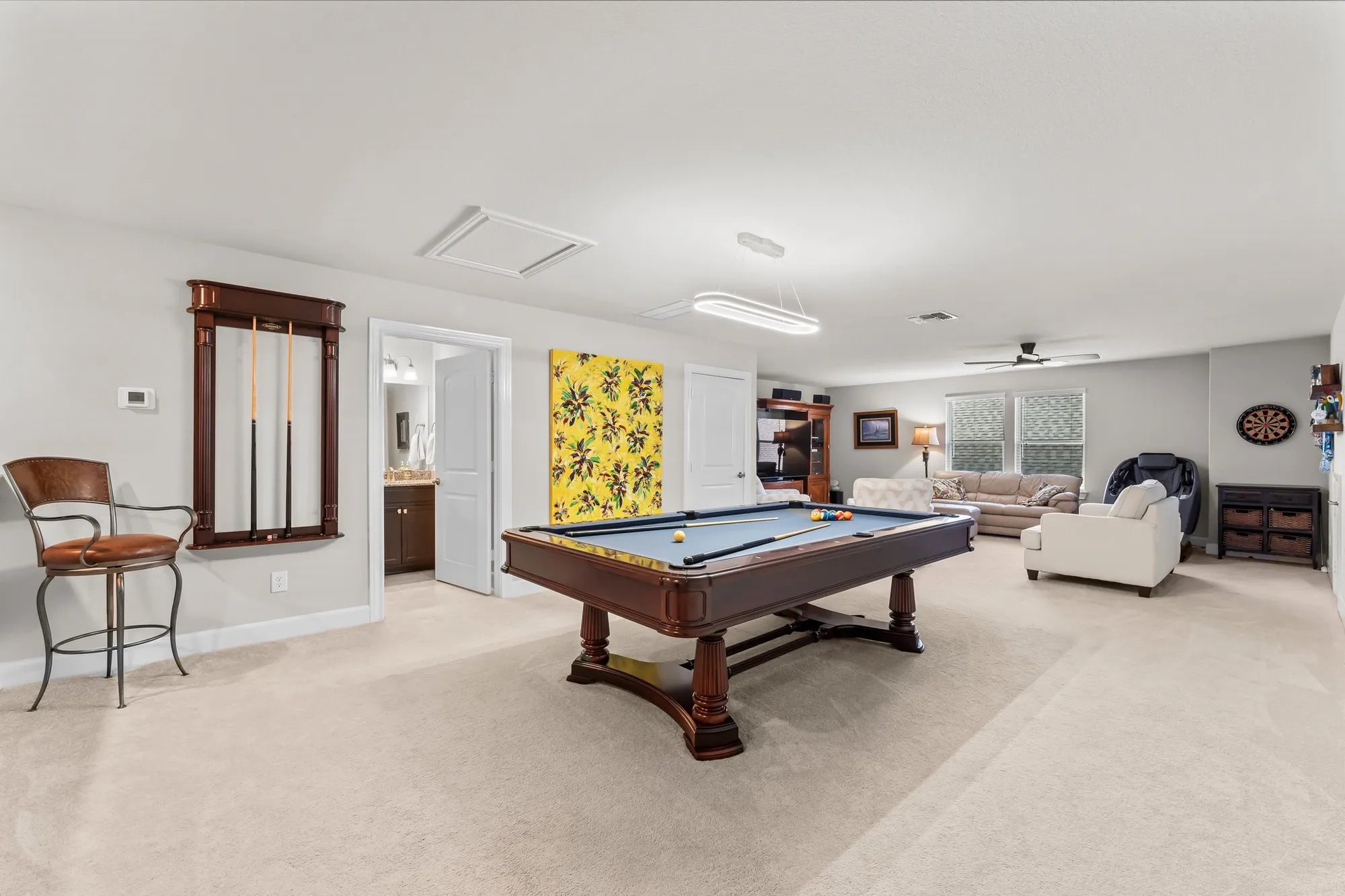 Property Slideshow image 17 of 42 | 225 fox trotter, The Woodlands, TX, 77382