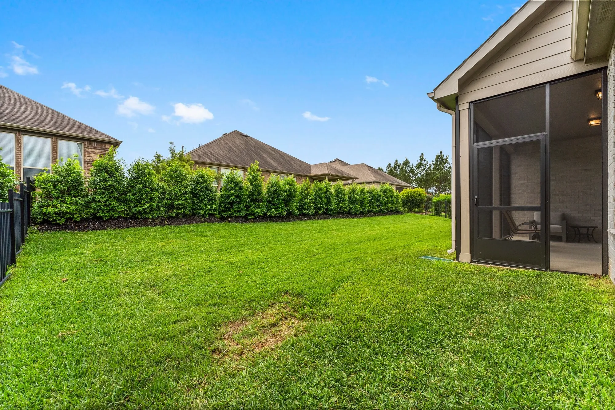 Property Slideshow image 39 of 42 | 225 fox trotter, The Woodlands, TX, 77382