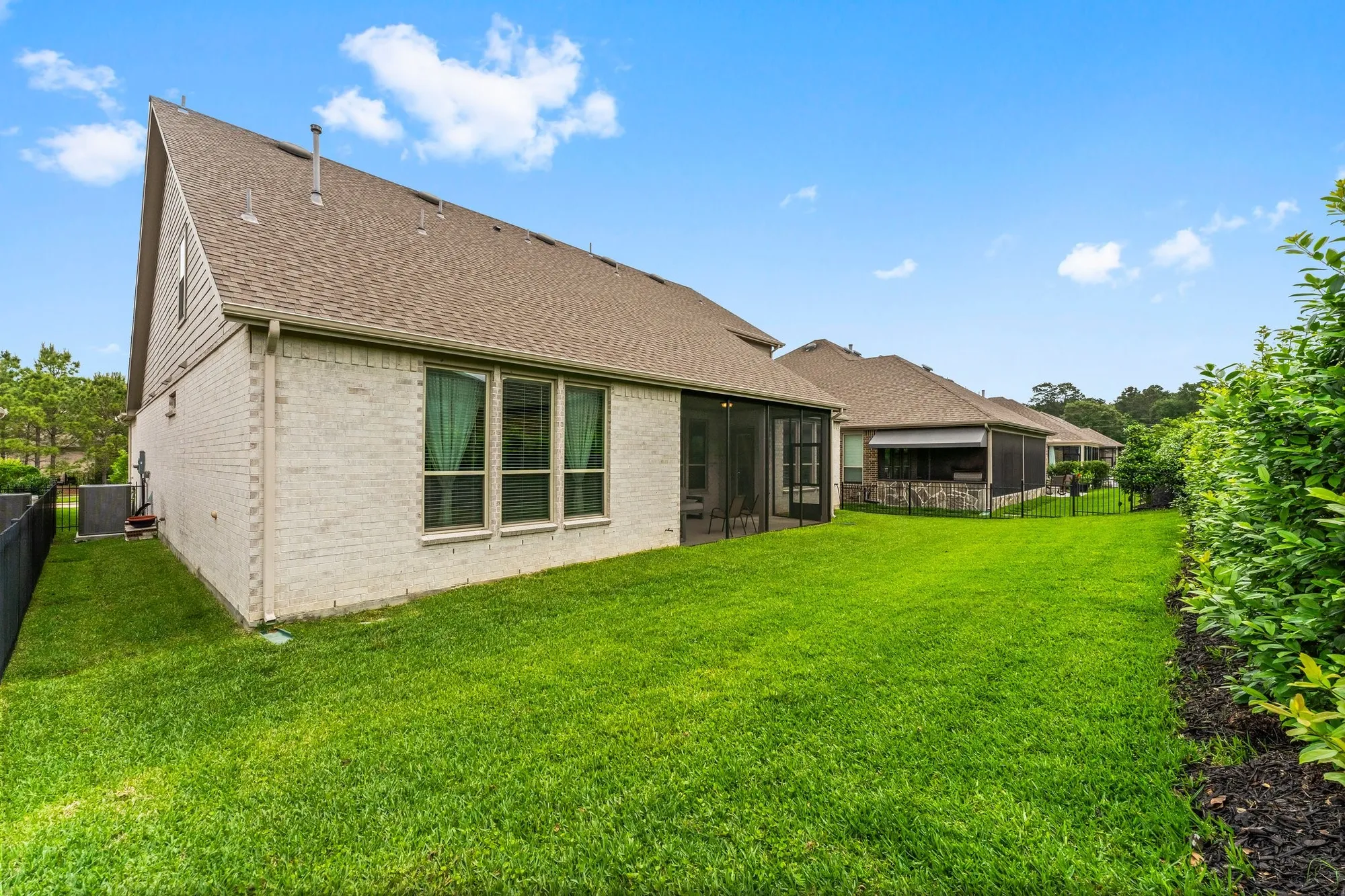 Property Slideshow image 40 of 42 | 225 fox trotter, The Woodlands, TX, 77382