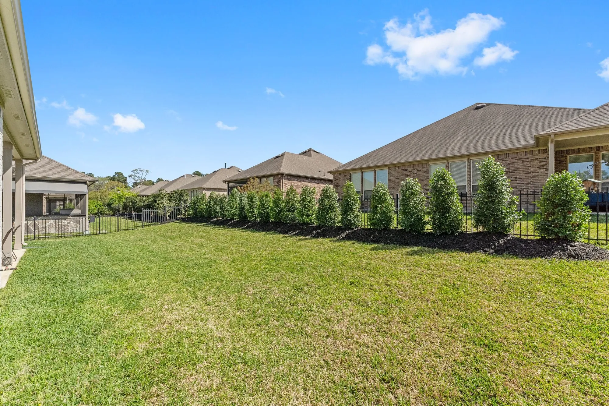 Property Slideshow image 42 of 42 | 225 fox trotter, The Woodlands, TX, 77382