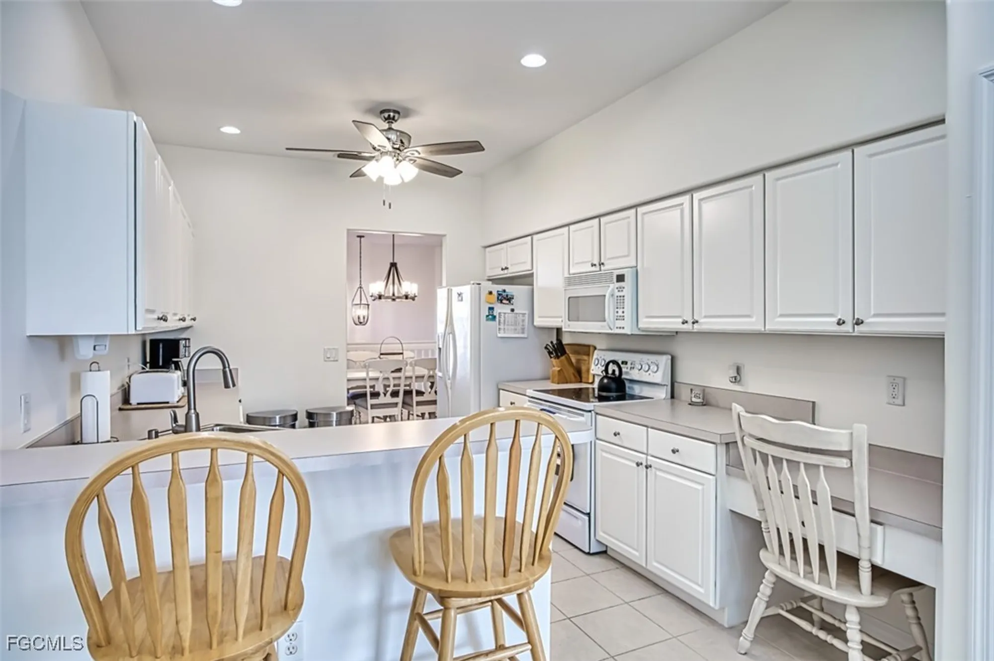 Property Slideshow image 18 of 49 | 10021 sky view way 1305, Fort Myers, FL, 33913