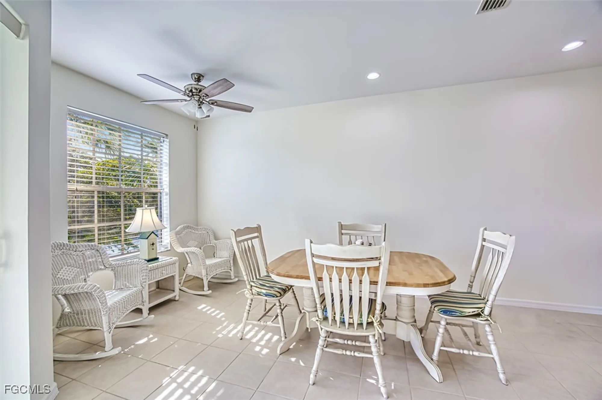Property Slideshow image 19 of 49 | 10021 sky view way 1305, Fort Myers, FL, 33913
