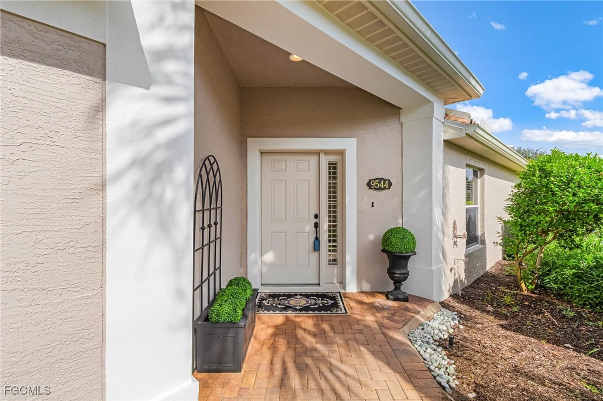 Property Slideshow image 33 of 47 | 9544 hemingway ln, Fort Myers, FL, 33913