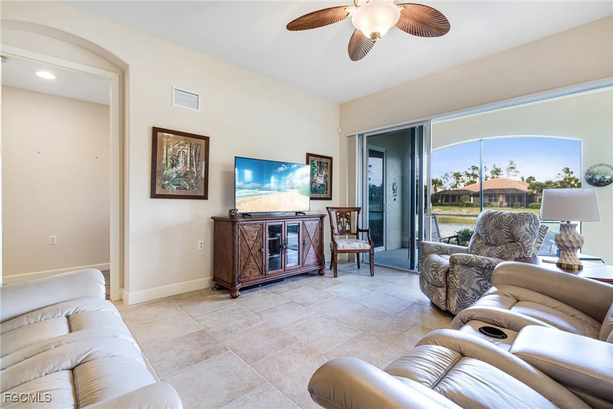 Property Slideshow image 10 of 50 | 10644 pelican preserve blvd apt 102, Fort Myers, FL, 33913