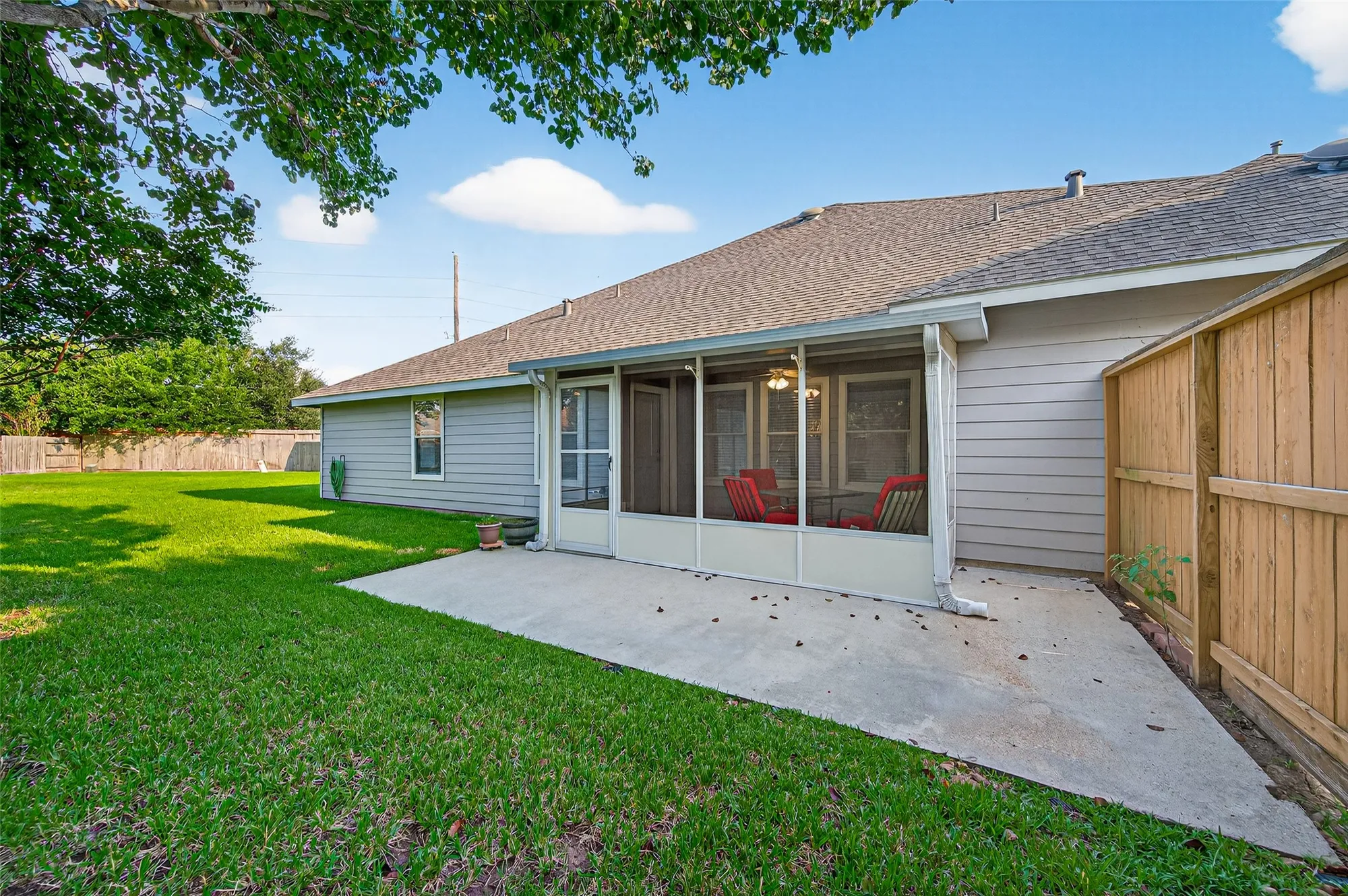 Property Slideshow image 24 of 25 | 5347 greenbrae ln, Katy, TX, 77494