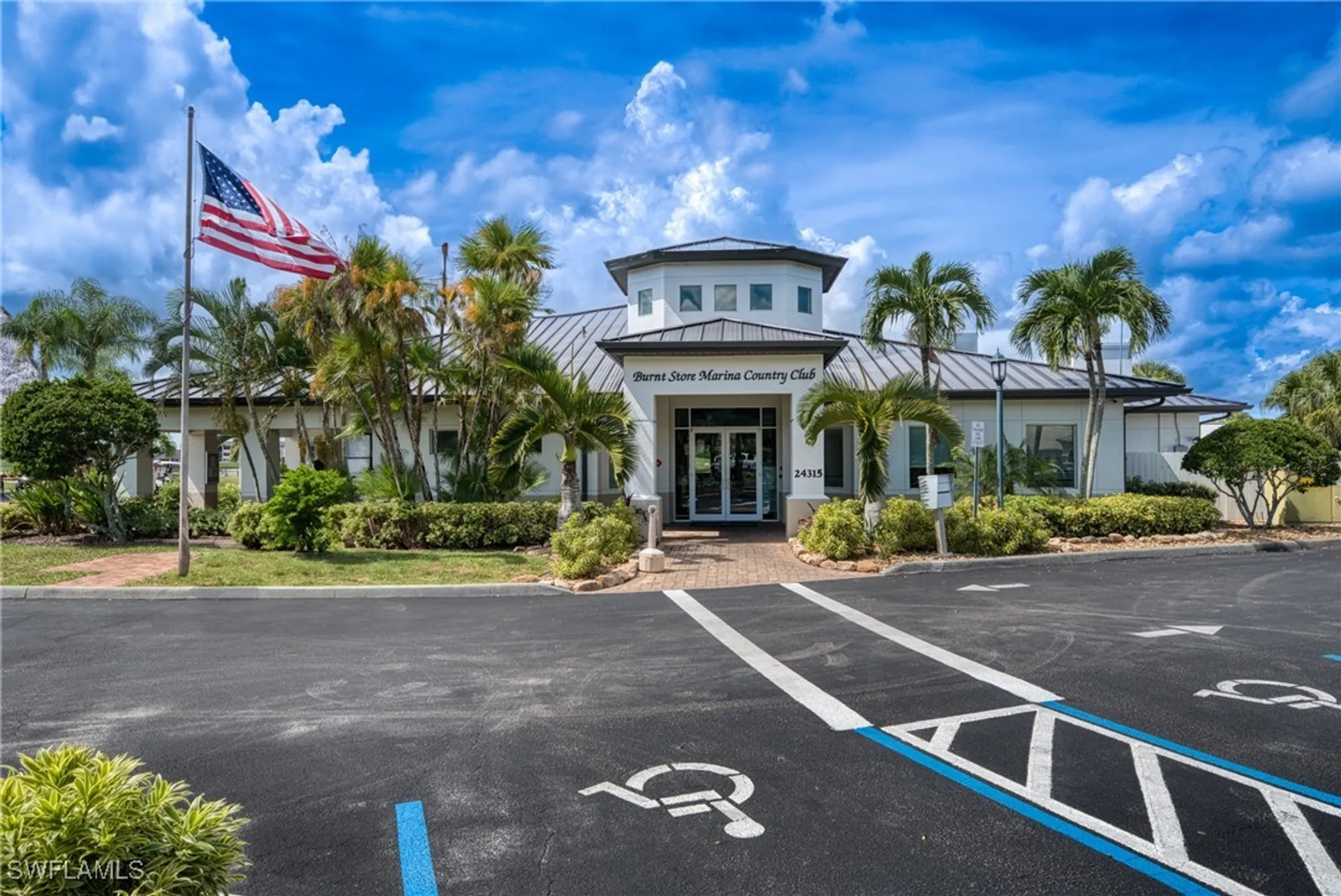 Property Slideshow image 34 of 48 | 801 islamorada blvd apt 22b, Punta Gorda, FL, 33955