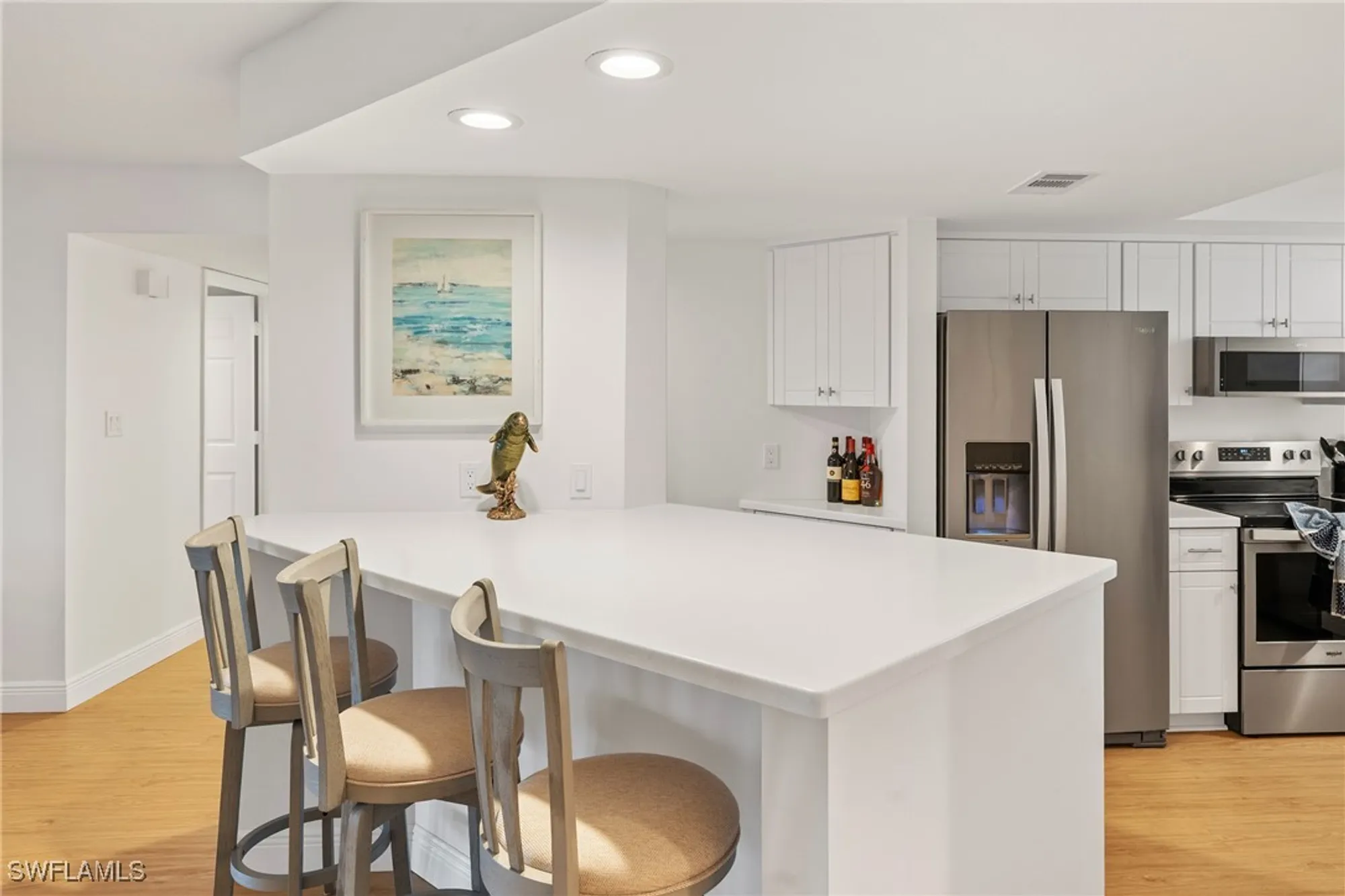 Property Slideshow image 8 of 48 | 801 islamorada blvd apt 22b, Punta Gorda, FL, 33955