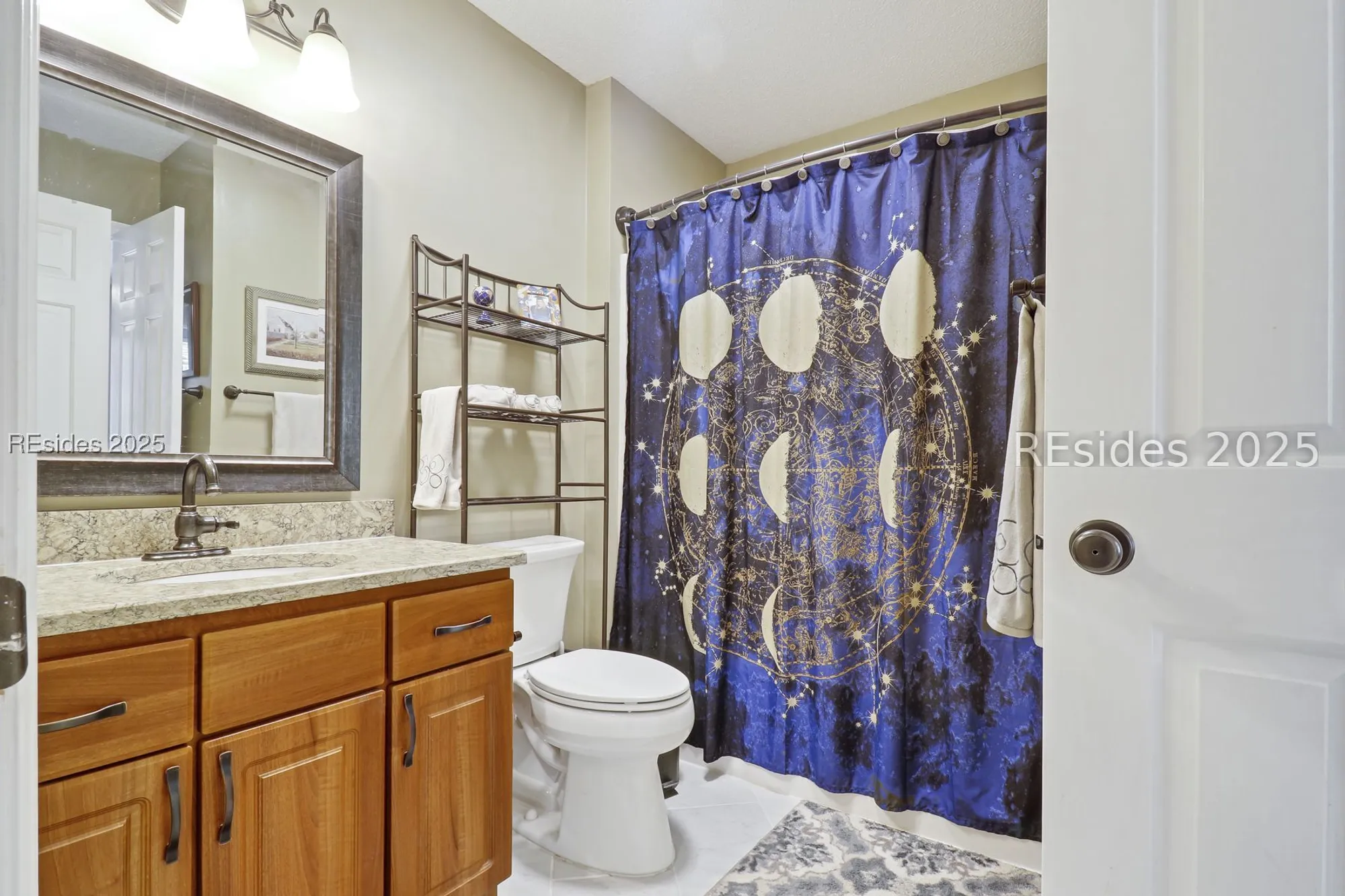 Property Slideshow image 18 of 25 | 27 arrow wood rd, Hilton Head Island, SC, 29926