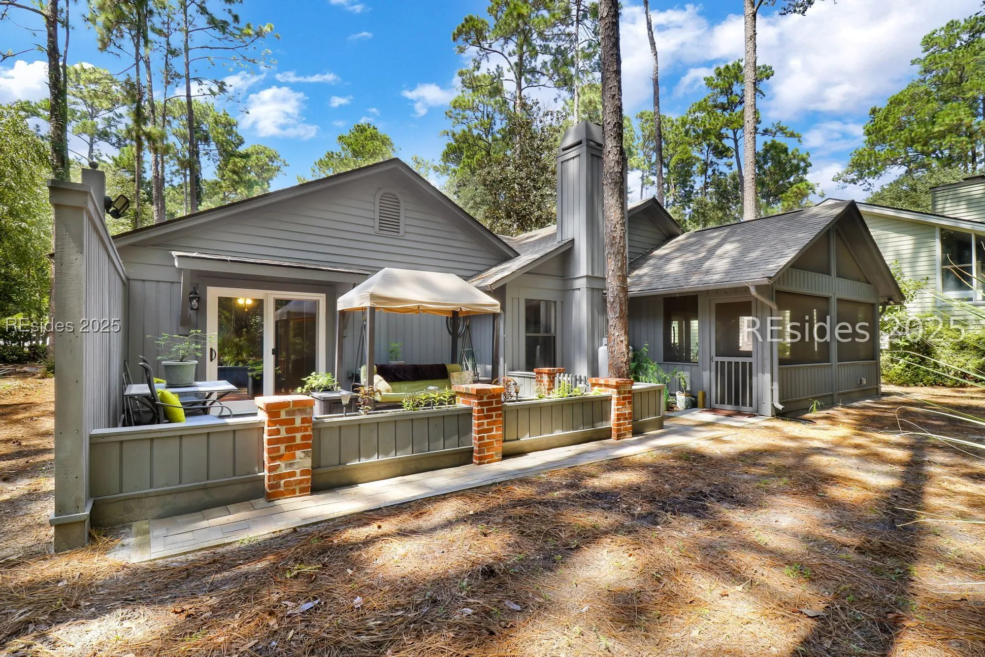 Property Slideshow image 25 of 25 | 27 arrow wood rd, Hilton Head Island, SC, 29926