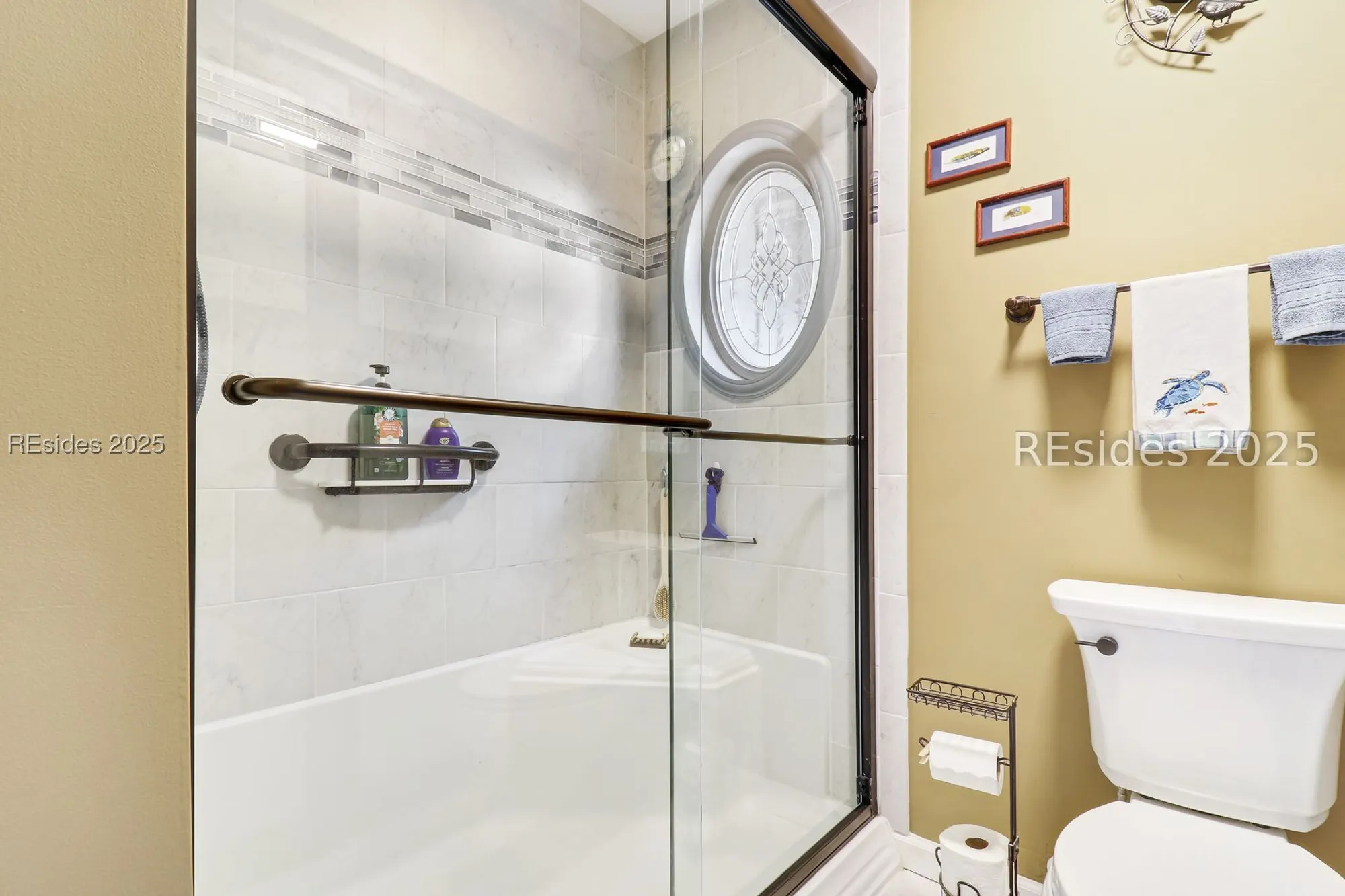 Property Slideshow image 21 of 25 | 27 arrow wood rd, Hilton Head Island, SC, 29926