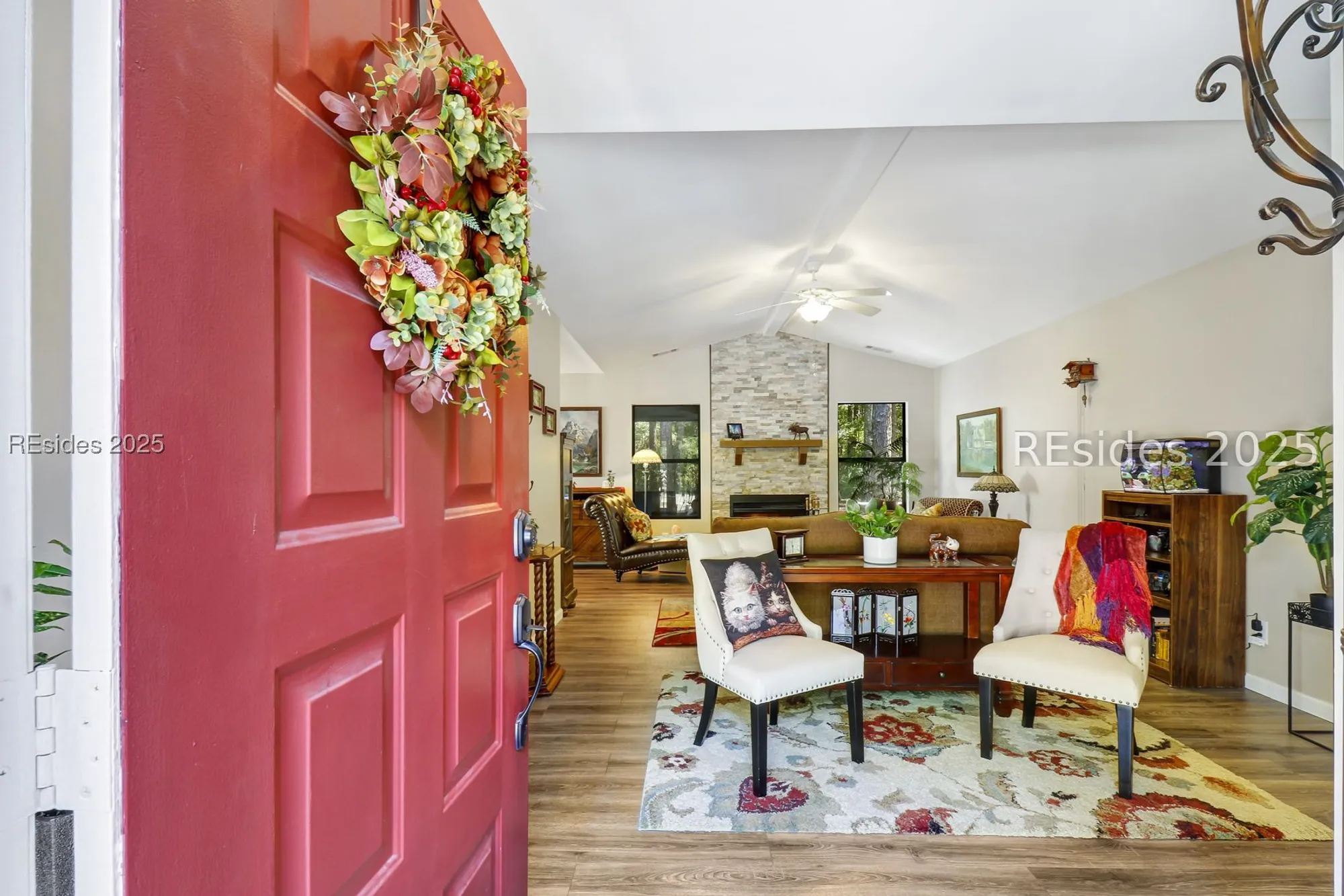 Property Slideshow image 4 of 25 | 27 arrow wood rd, Hilton Head Island, SC, 29926