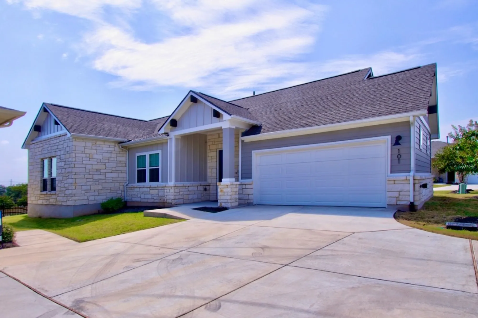 Property Slideshow image 1 of 30 | 404 eagle dr # 101, San Marcos, TX, 78666