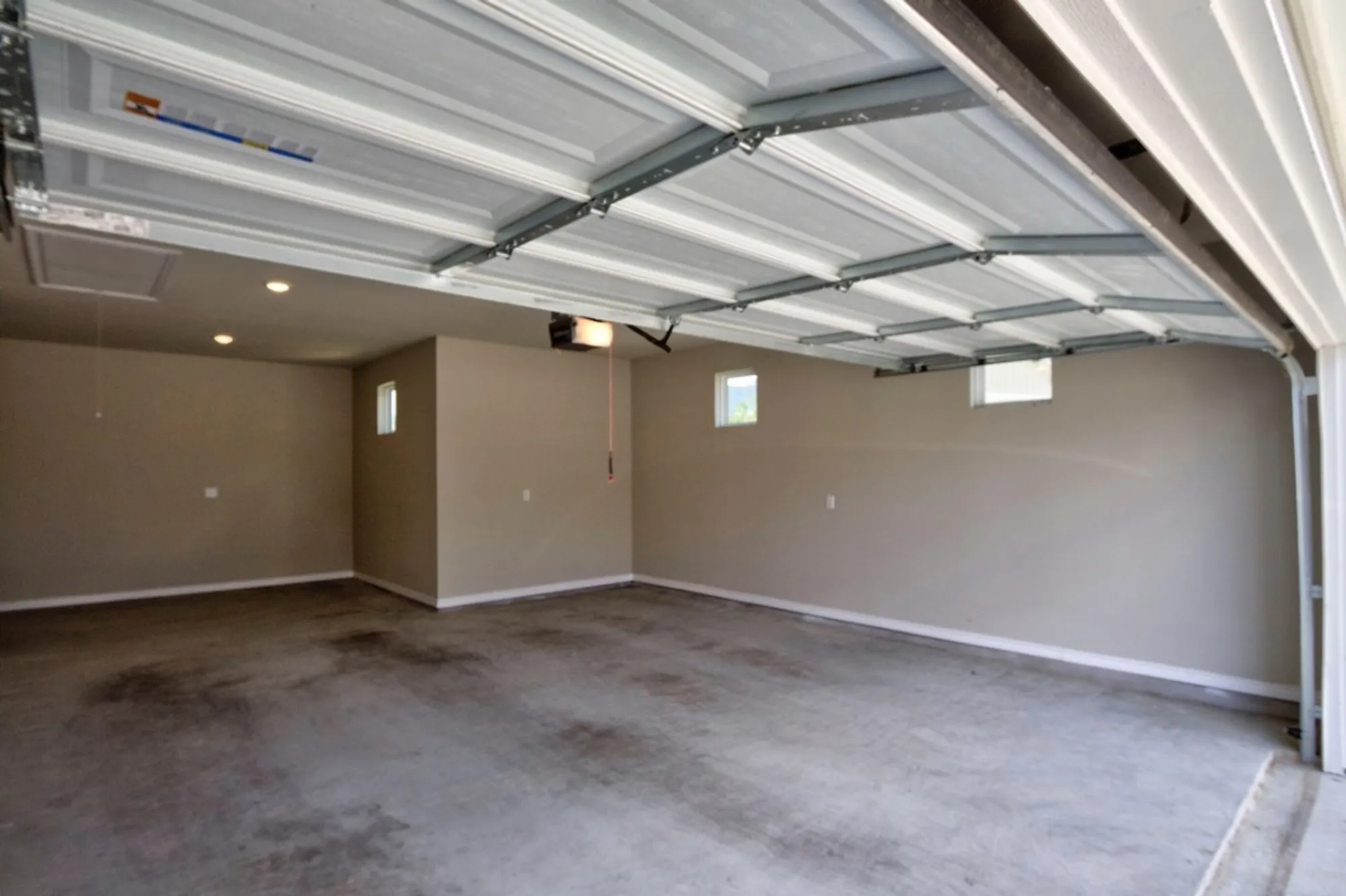 Property Slideshow image 24 of 30 | 404 eagle dr # 101, San Marcos, TX, 78666