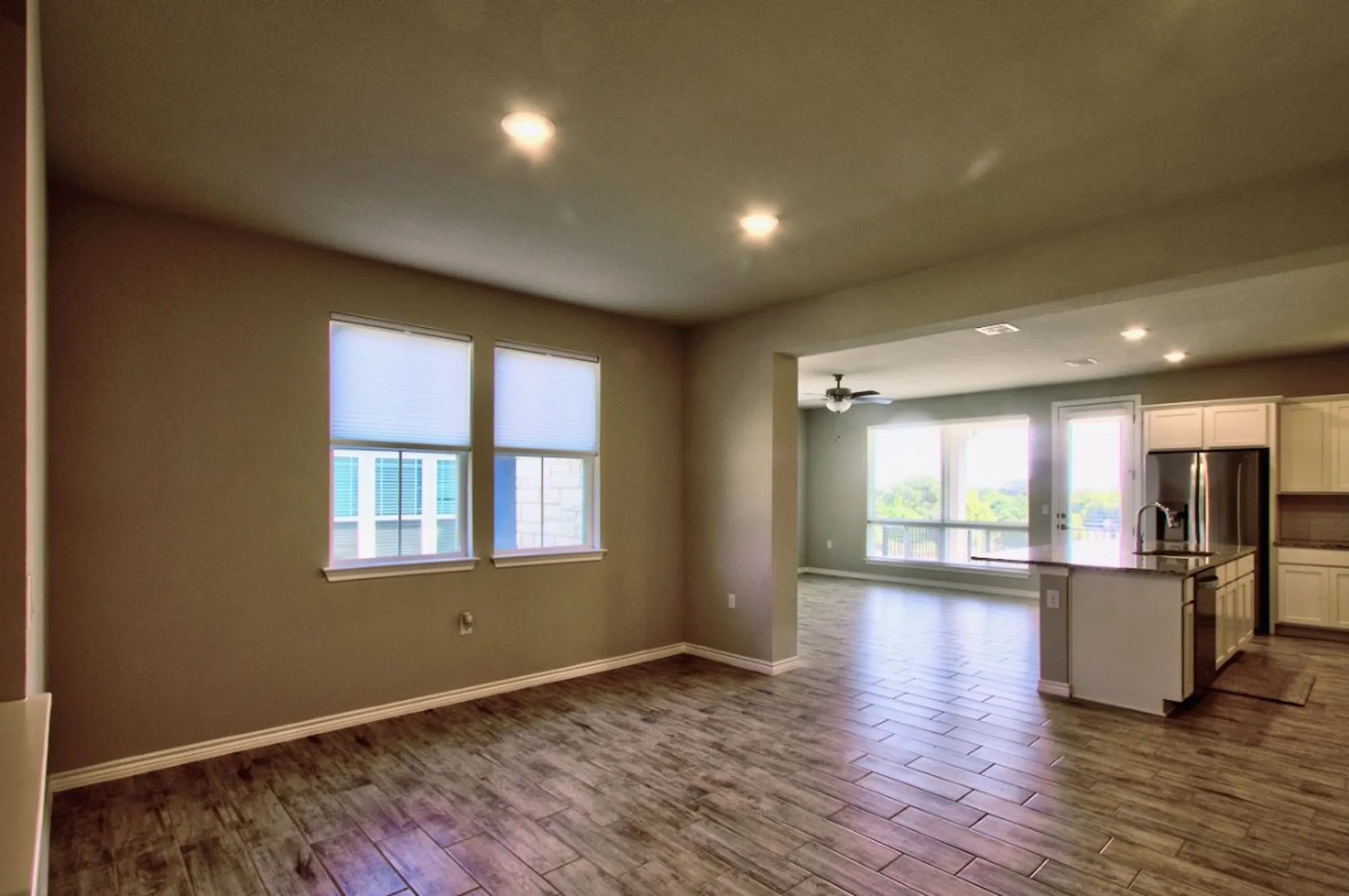 Property Slideshow image 4 of 30 | 404 eagle dr # 101, San Marcos, TX, 78666