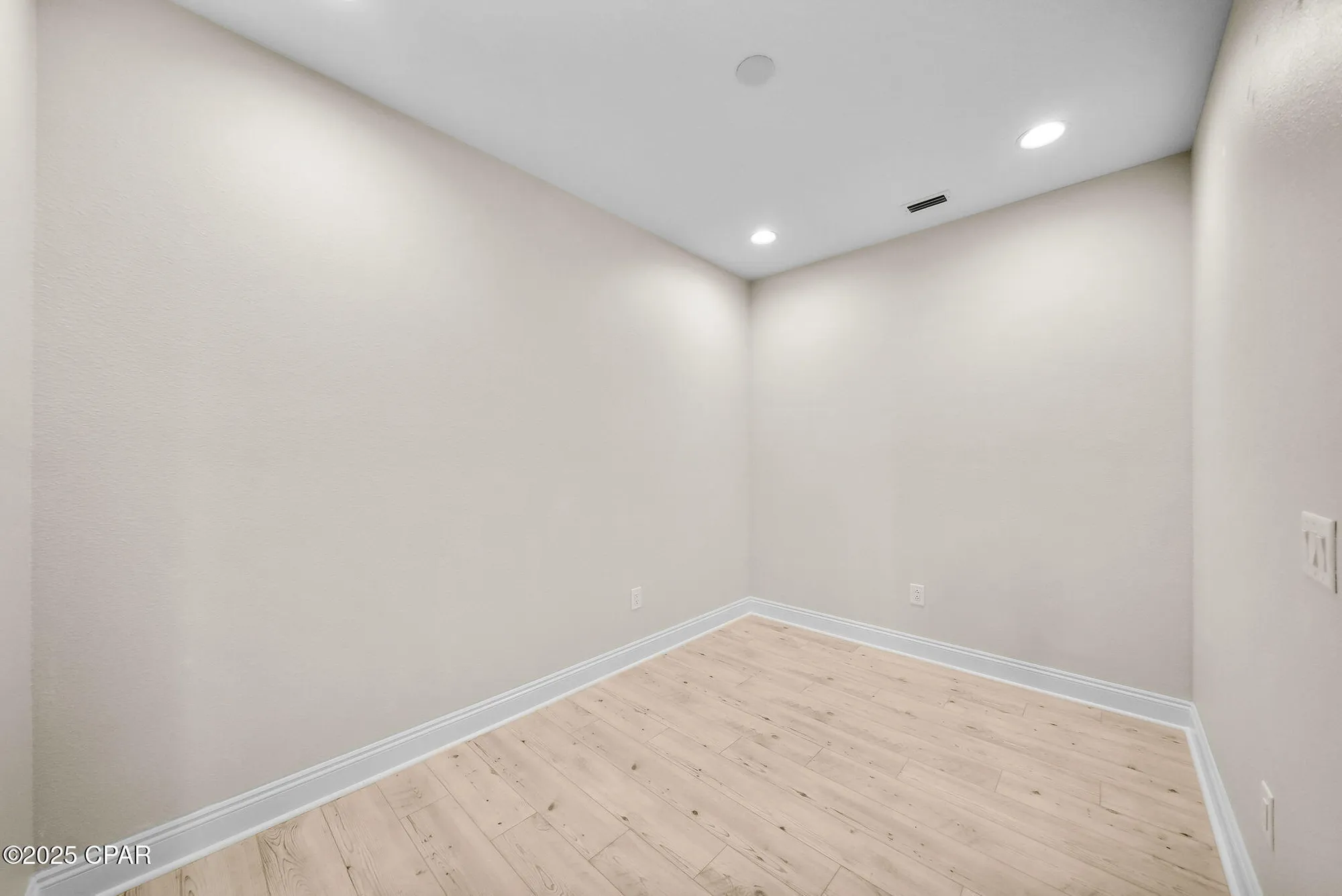 Property Slideshow image 32 of 47 | 8706 sand dollar dr, Panama City Beach, FL, 32413