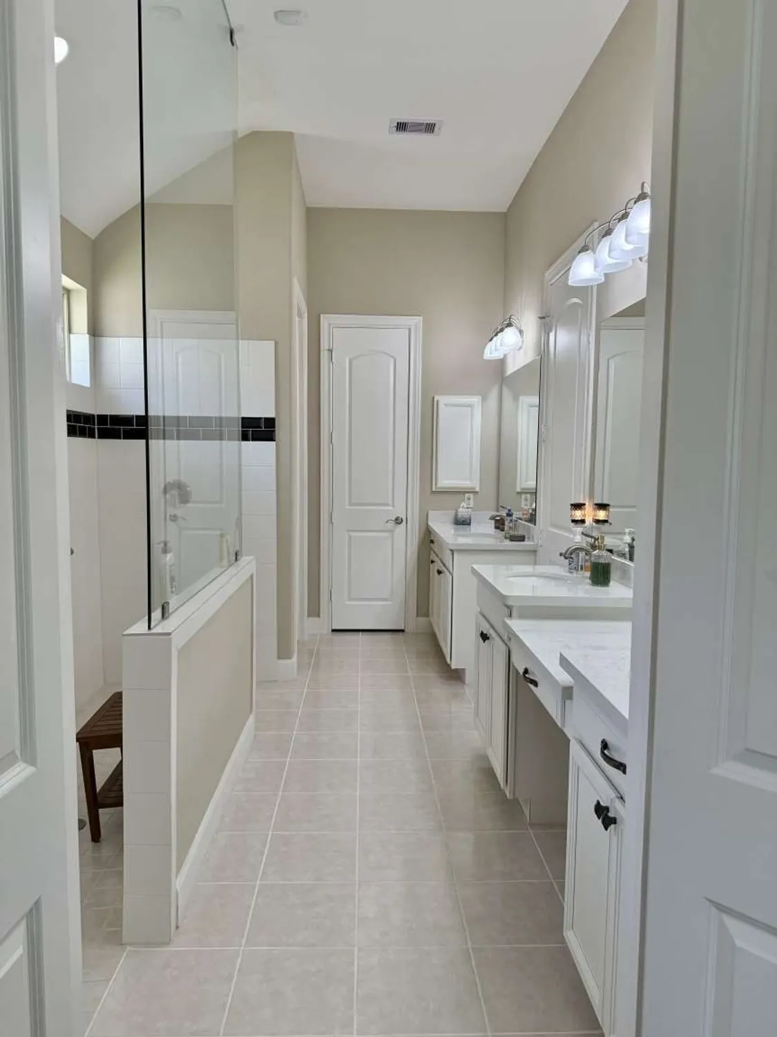 Property Slideshow image 18 of 38 | 118 bellardia ct, Montgomery, TX, 77316