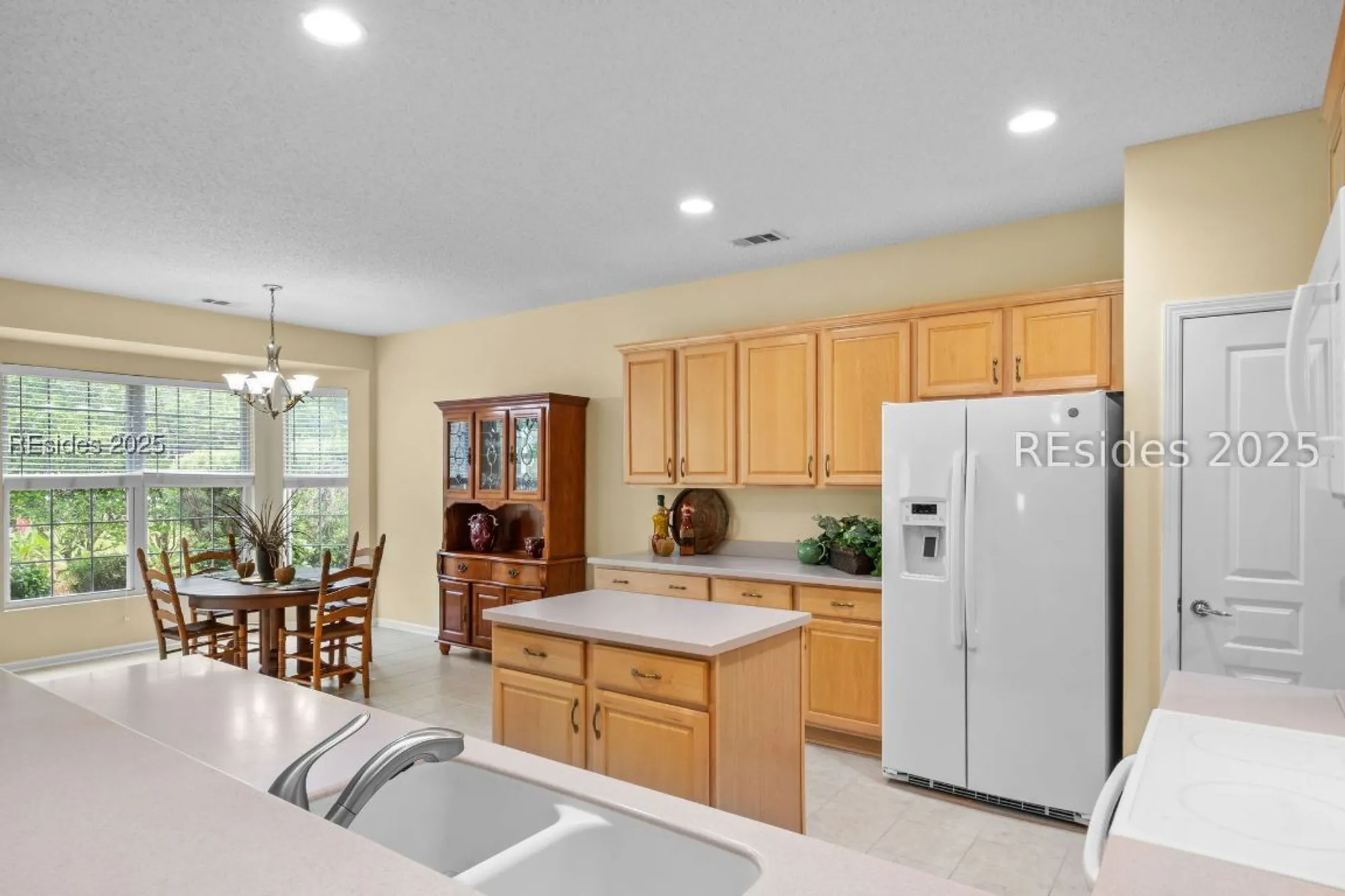 Property Slideshow image 15 of 33 | 32 willow brook dr, Bluffton, SC, 29909