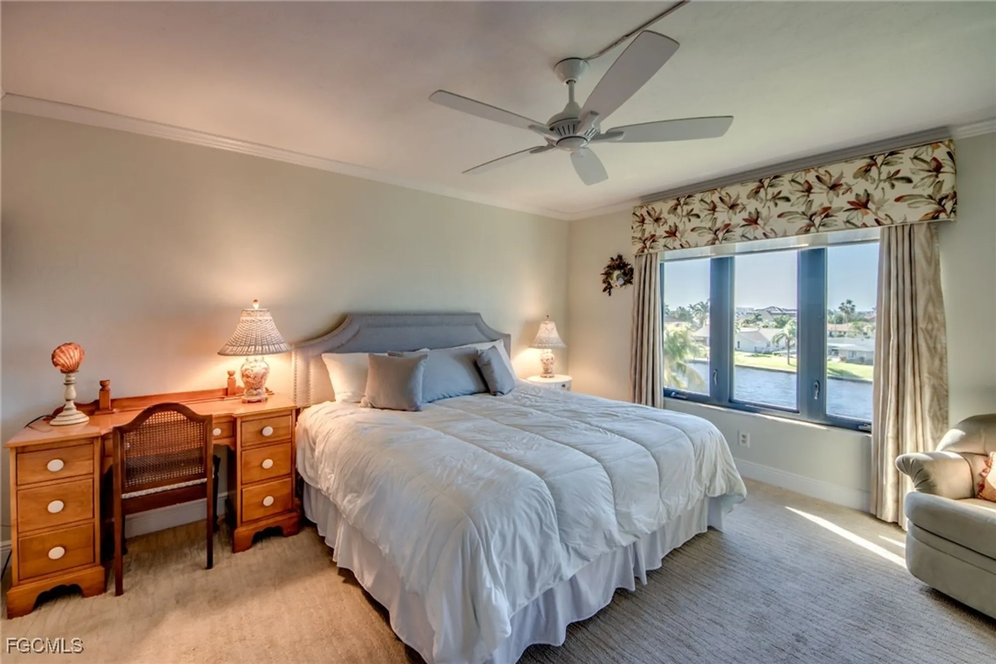 Property Slideshow image 18 of 29 | 4260 se 20th pl 404, Cape Coral, FL, 33904