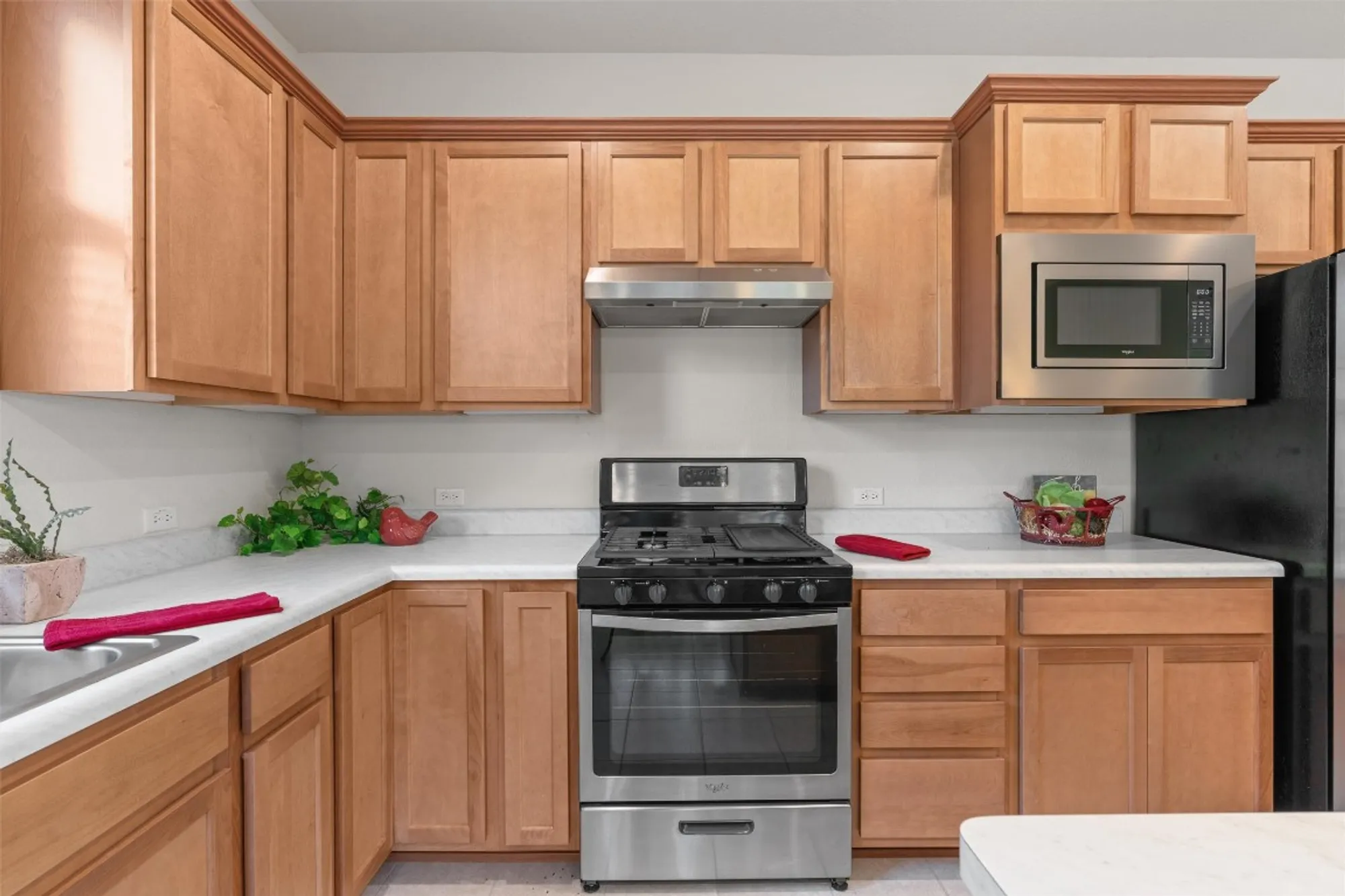 Property Slideshow image 14 of 29 | 502 saratoga ln, Georgetown, TX, 78633