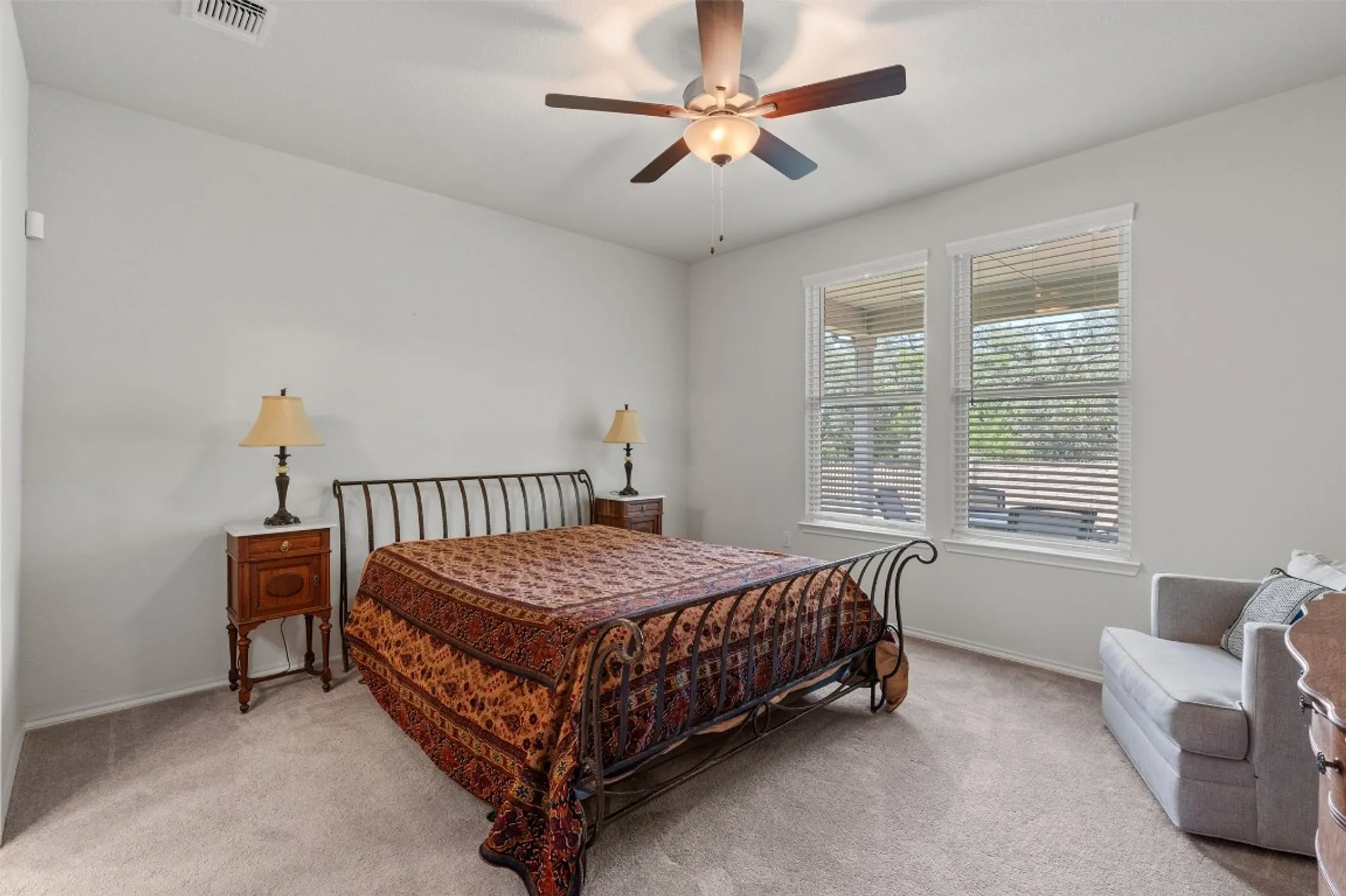 Property Slideshow image 17 of 29 | 502 saratoga ln, Georgetown, TX, 78633