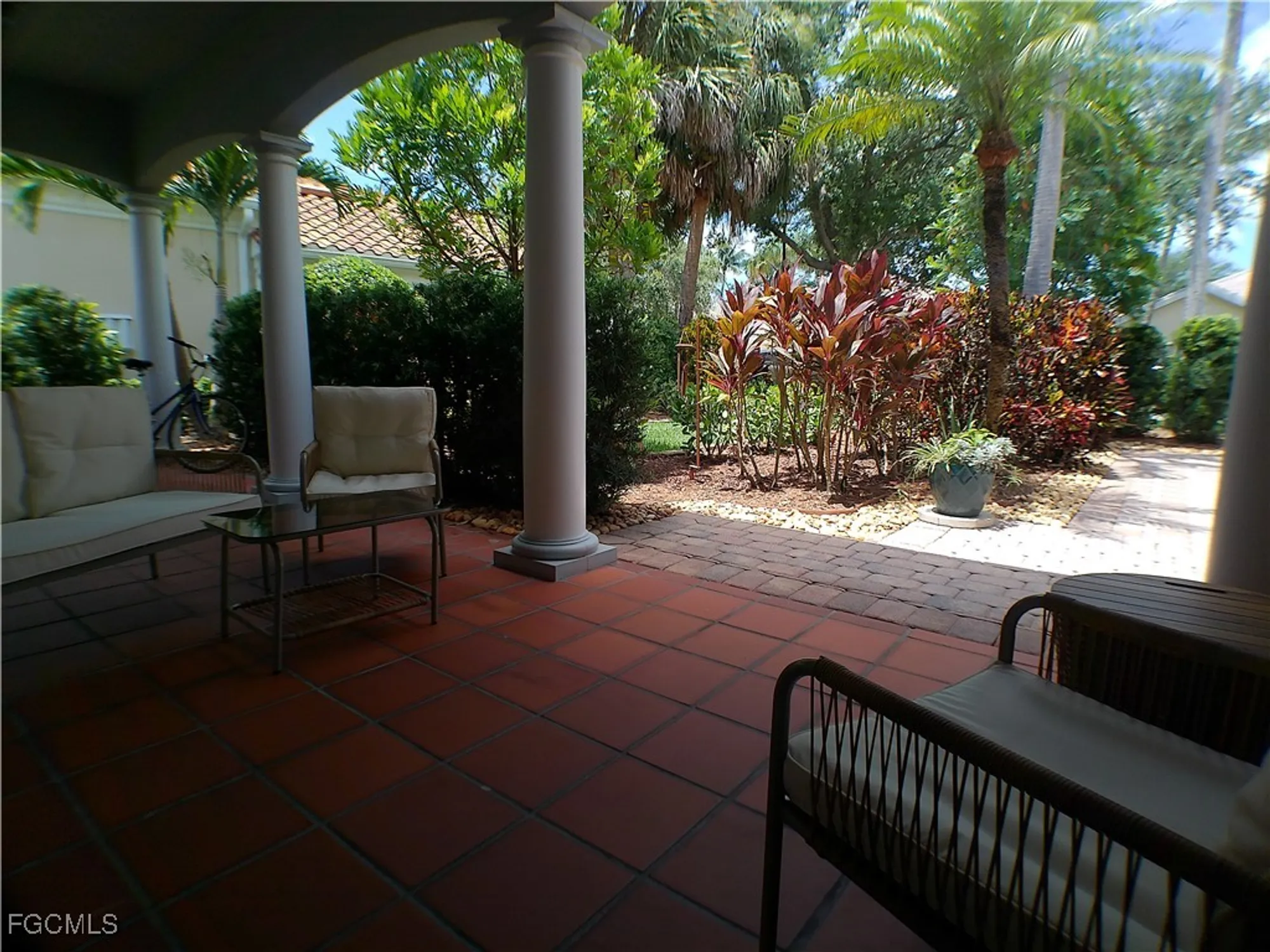 Property Slideshow image 13 of 49 | 4780 martinique way, Naples, FL, 34119