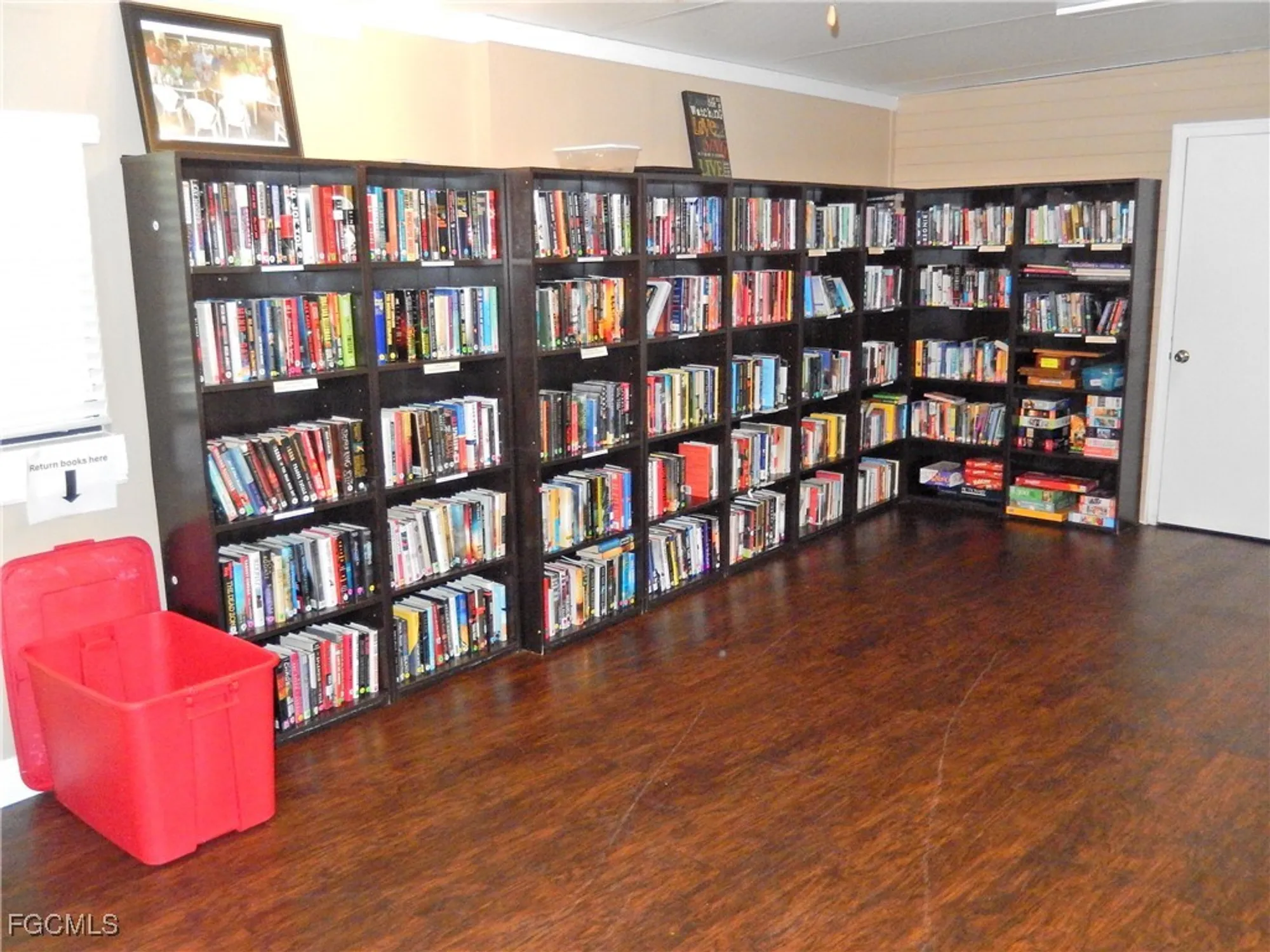 Property Slideshow image 38 of 46 | 9620 villa dr 4, Fort Myers, FL, 33905