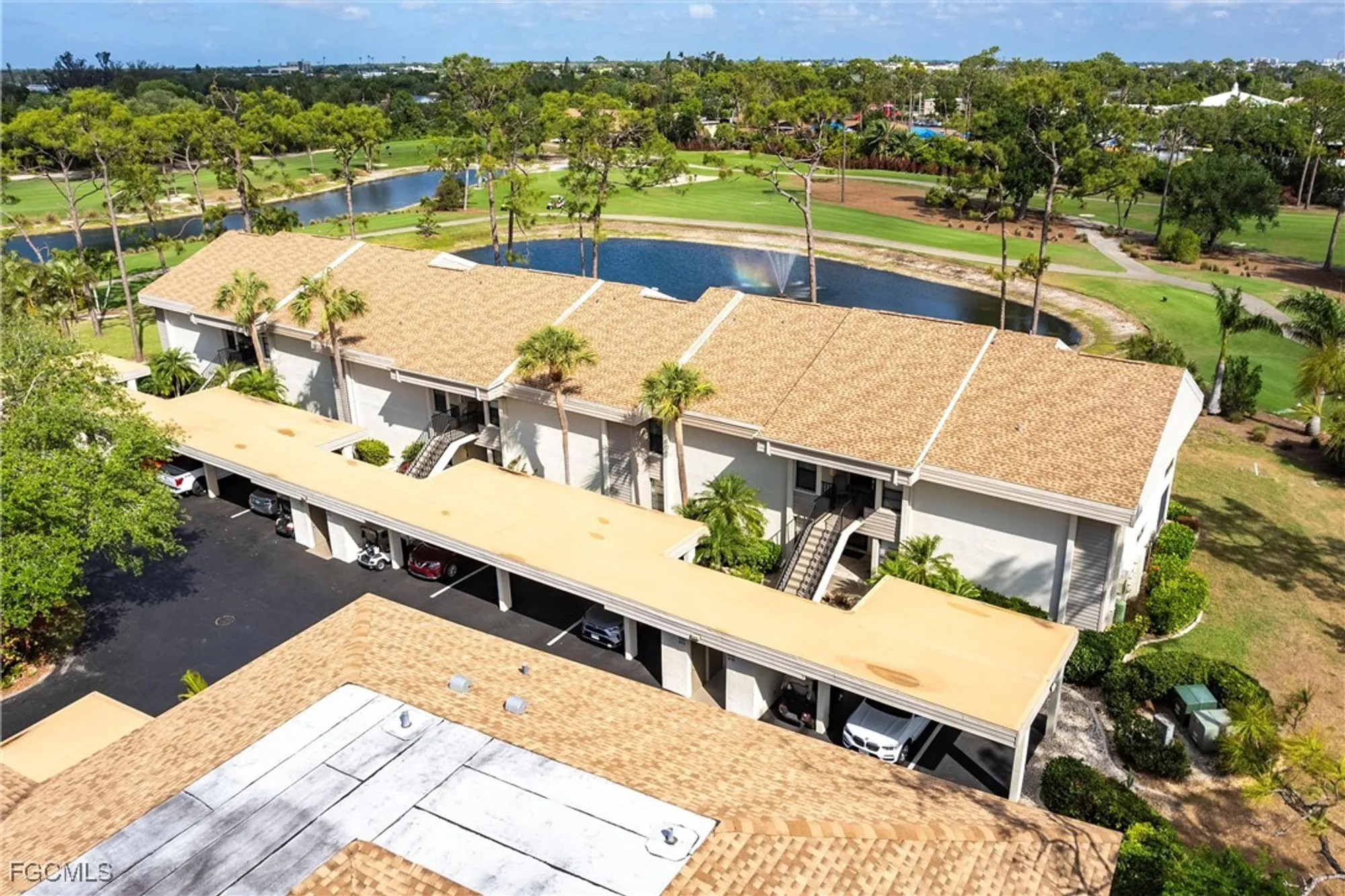 Property Slideshow image 24 of 34 | 5665 trailwinds dr 615, Fort Myers, FL, 33907