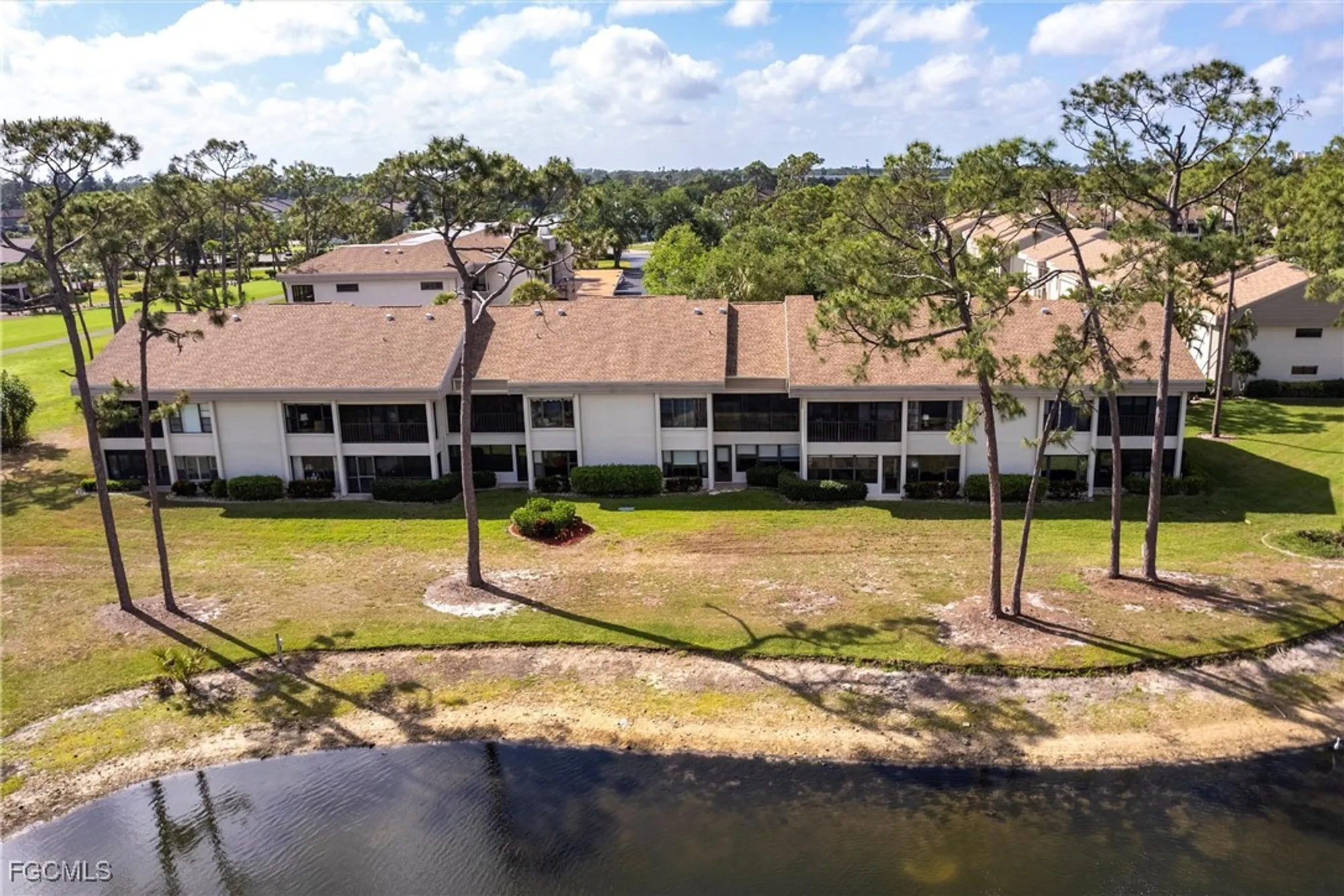 Property Slideshow image 25 of 34 | 5665 trailwinds dr 615, Fort Myers, FL, 33907