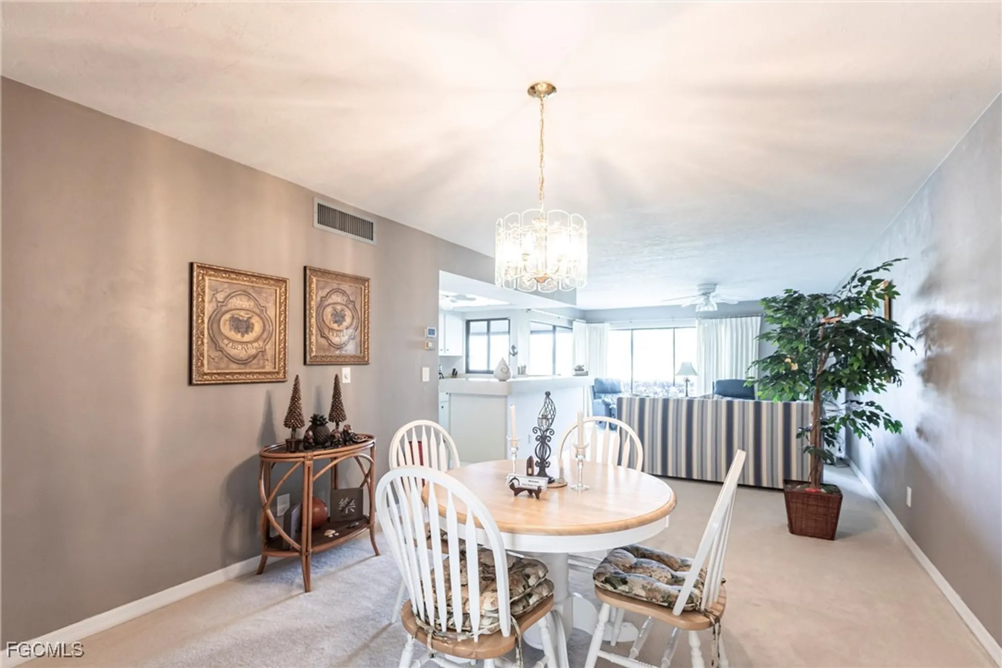 Property Slideshow image 7 of 34 | 5665 trailwinds dr 615, Fort Myers, FL, 33907