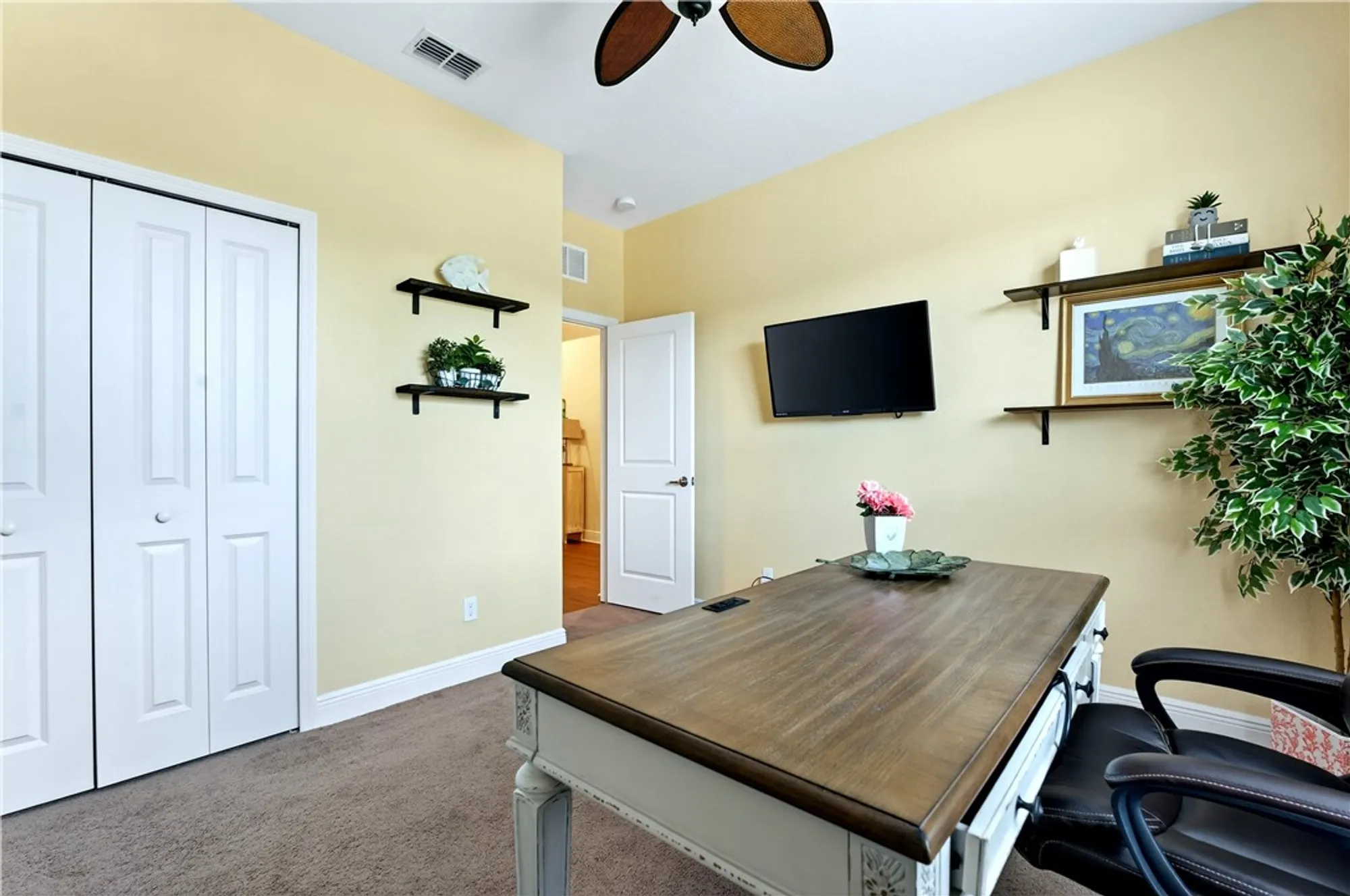 Property Slideshow image 24 of 36 | 1655 willows sq, Vero Beach, FL, 32966