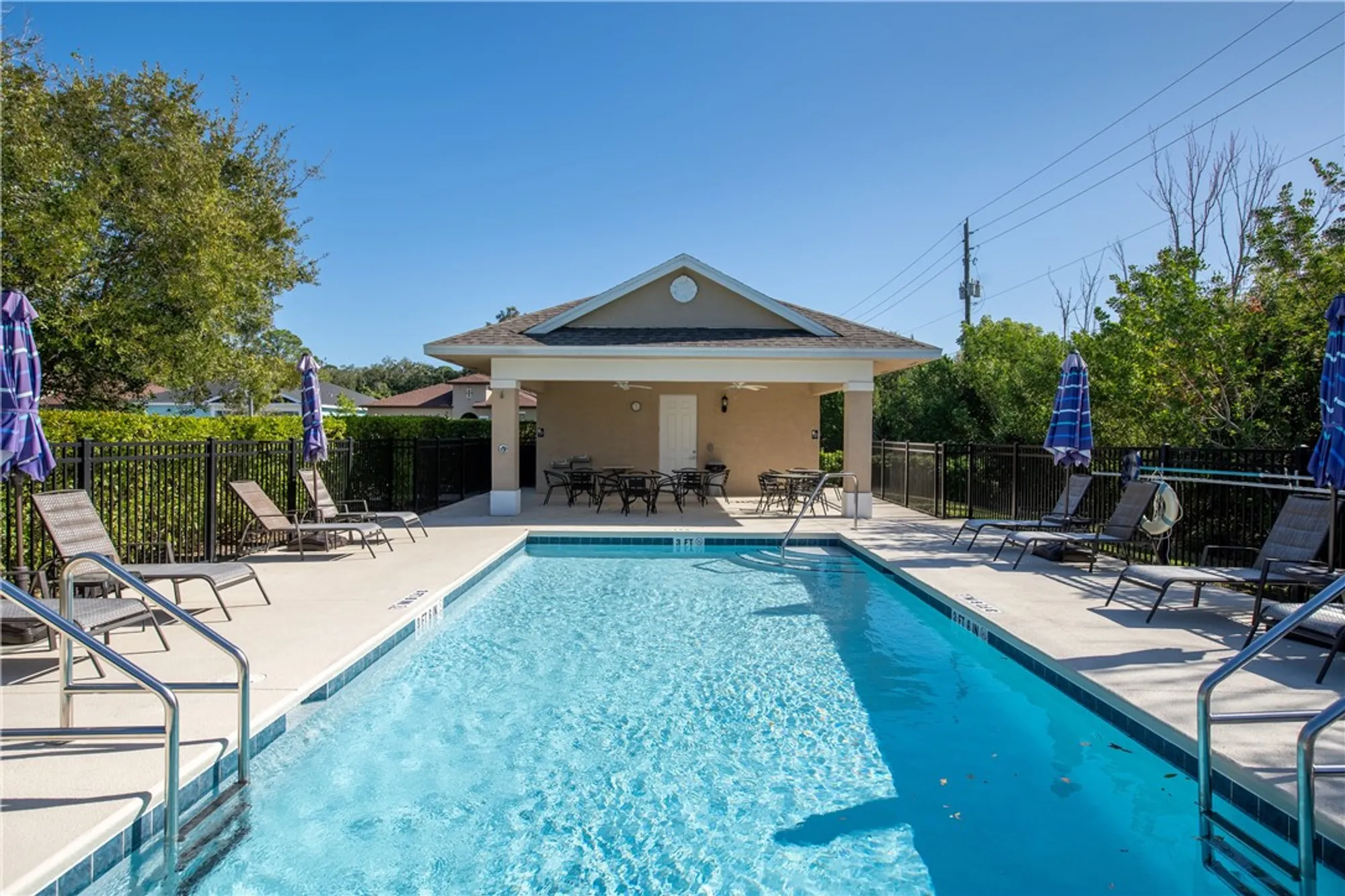 Property Slideshow image 35 of 36 | 1655 willows sq, Vero Beach, FL, 32966