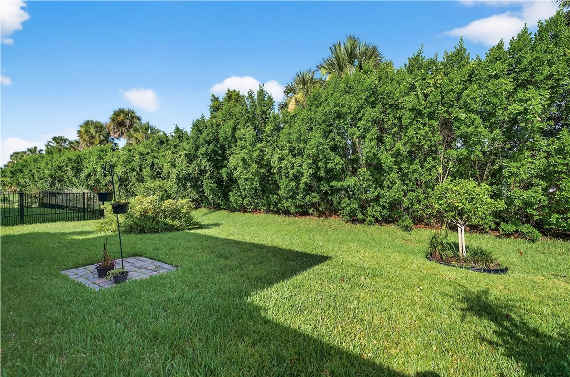 Property Slideshow image 30 of 36 | 1655 willows sq, Vero Beach, FL, 32966