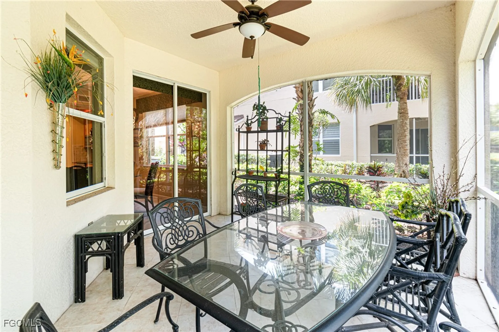 Property Slideshow image 15 of 45 | 10507 sevilla dr apt 101, Fort Myers, FL, 33913