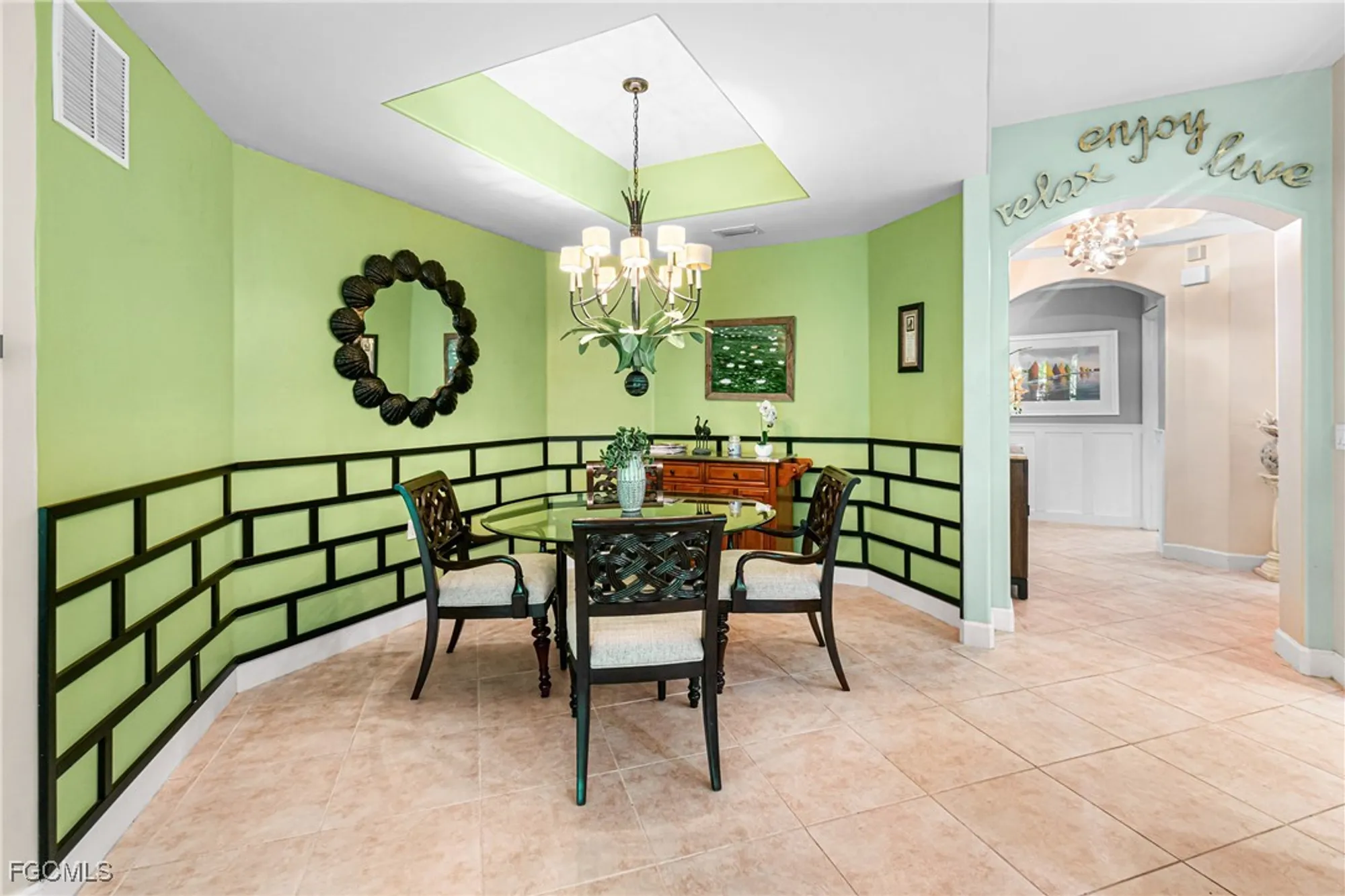 Property Slideshow image 11 of 45 | 10507 sevilla dr apt 101, Fort Myers, FL, 33913
