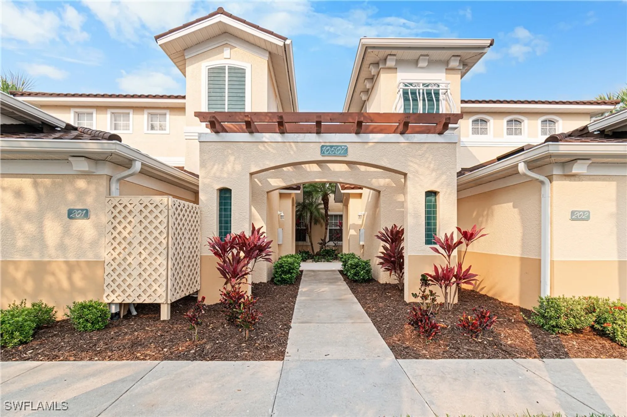 Property Slideshow image 2 of 45 | 10507 sevilla dr apt 101, Fort Myers, FL, 33913
