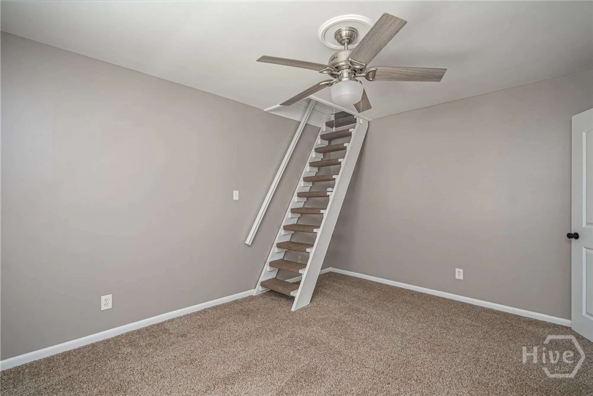 Property Slideshow image 24 of 29 | 22 monastery rd, Savannah, GA, 31411